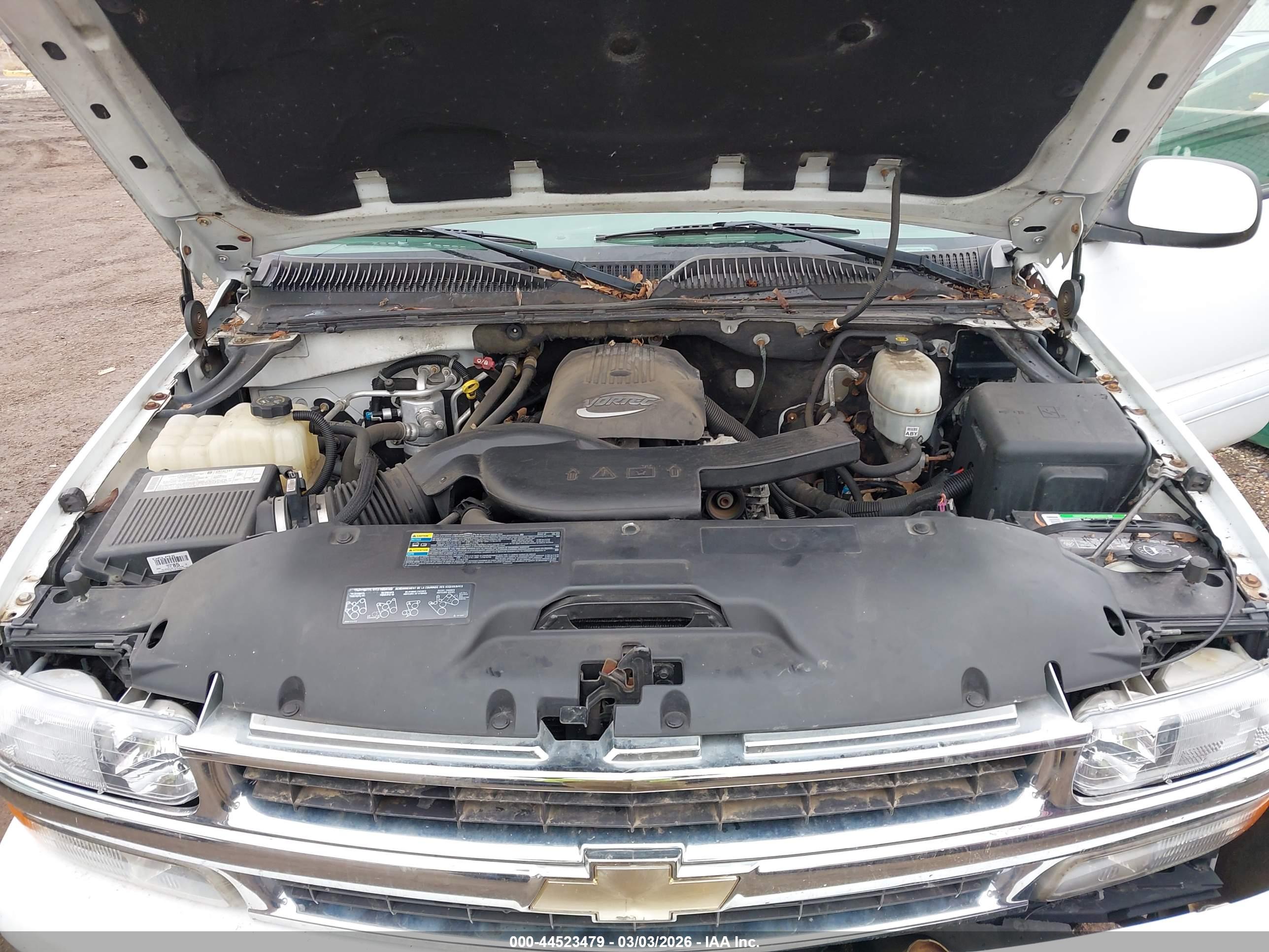 CHEVROLET TAHOE image 10