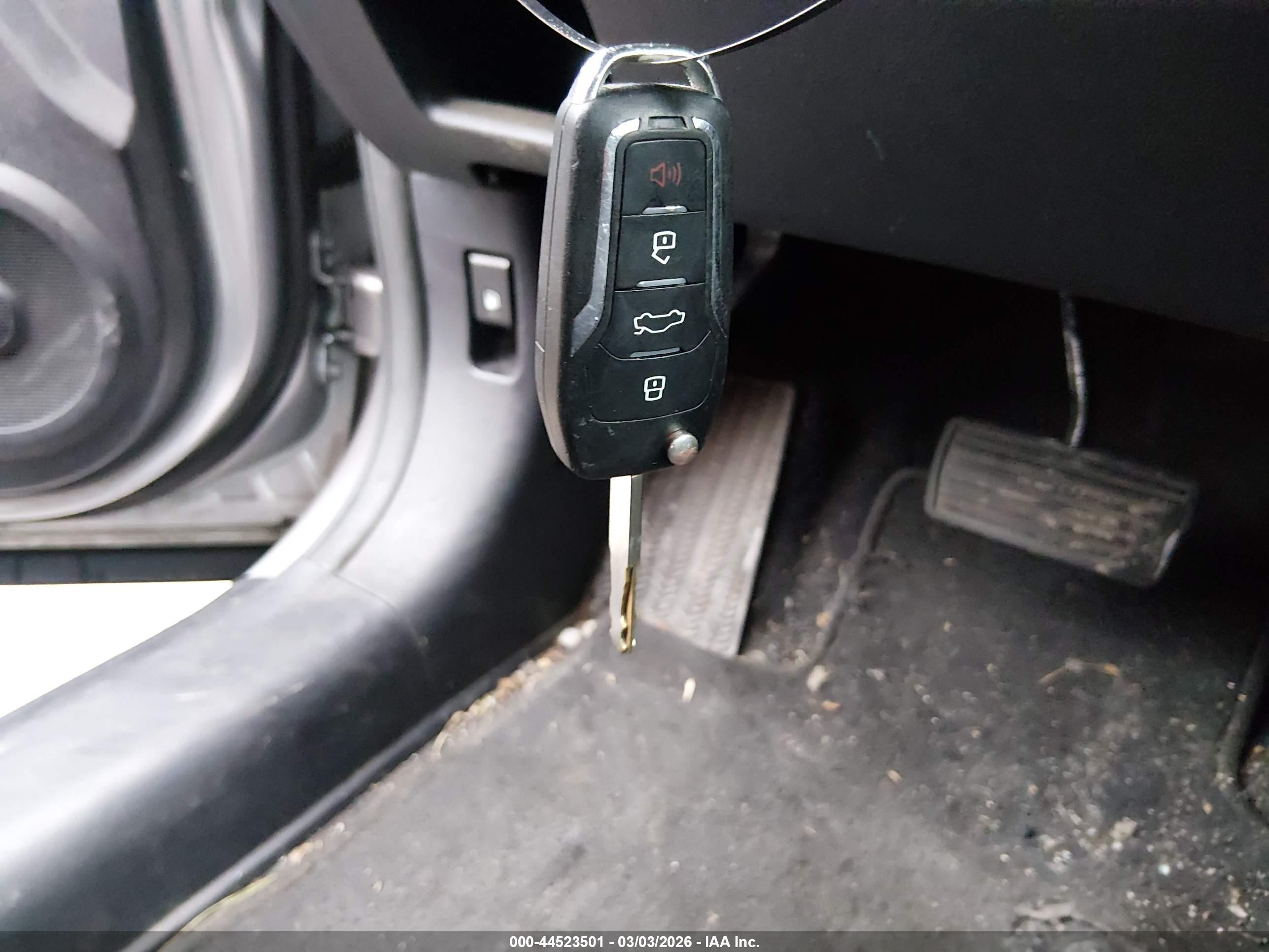 HONDA CR-V image 11