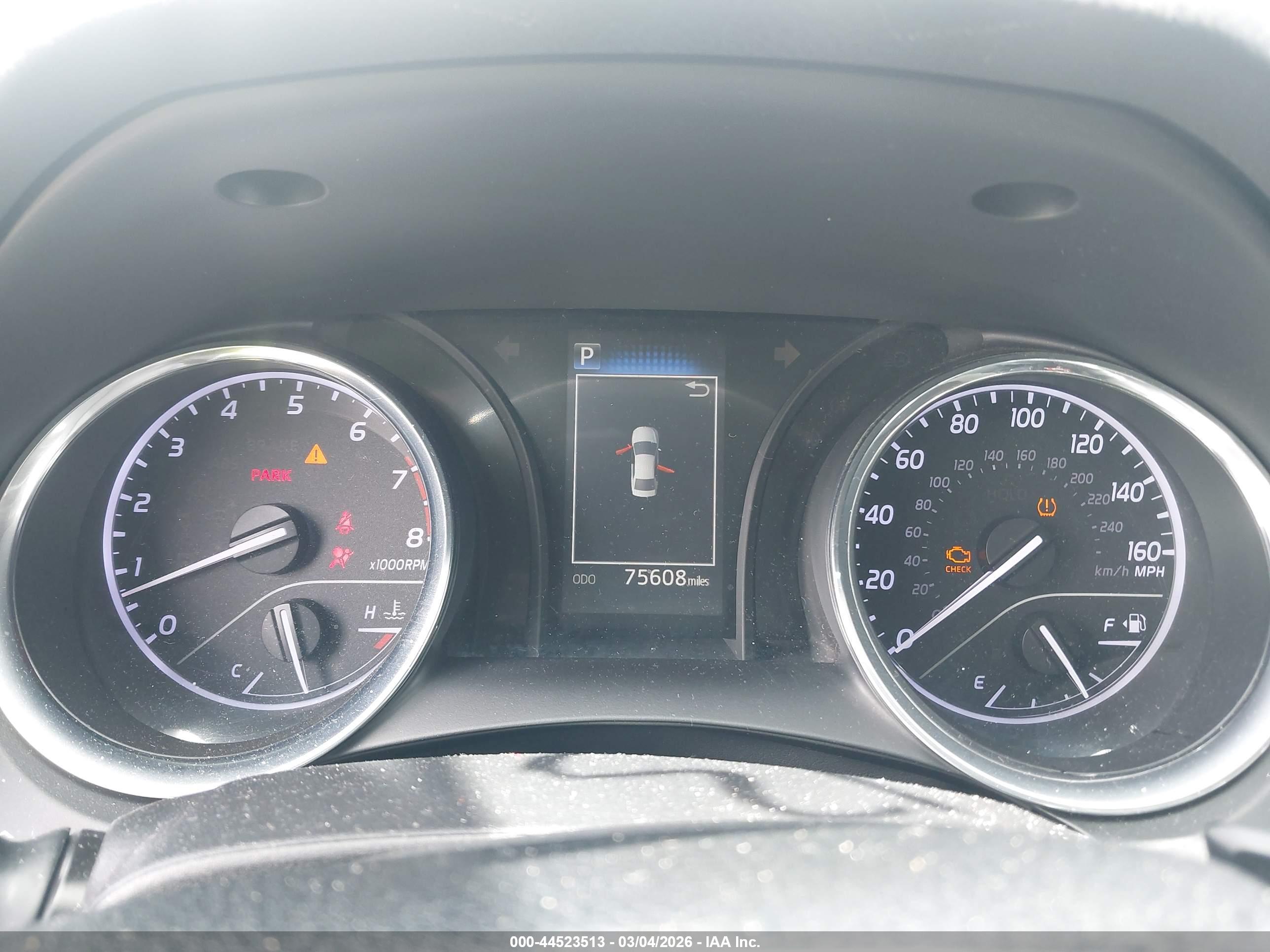 TOYOTA CAMRY image 7