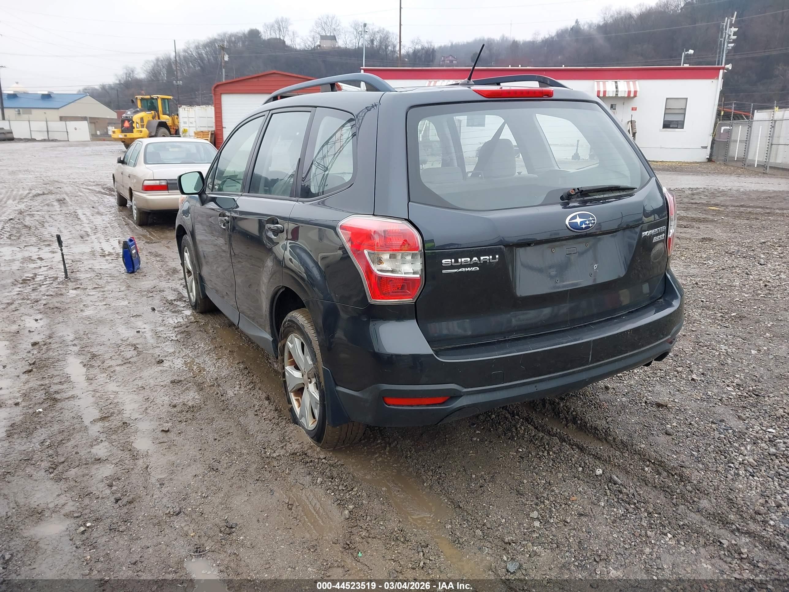 SUBARU FORESTER image 3