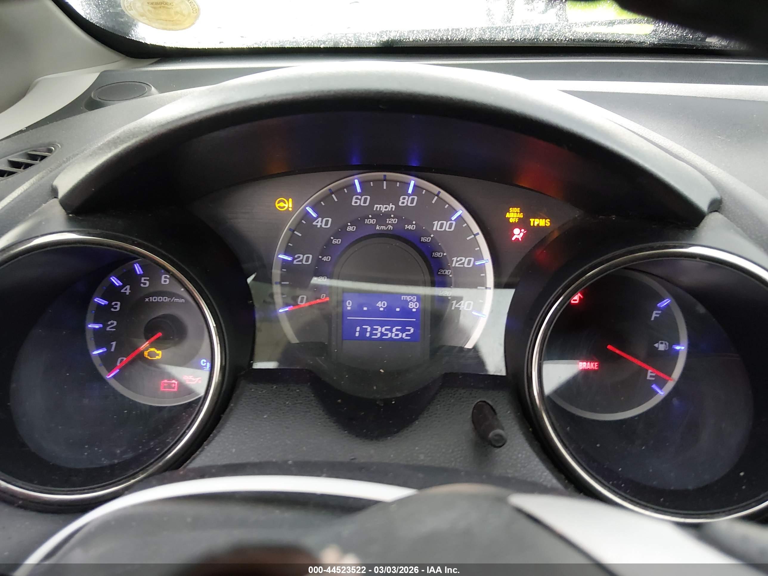 HONDA FIT image 7