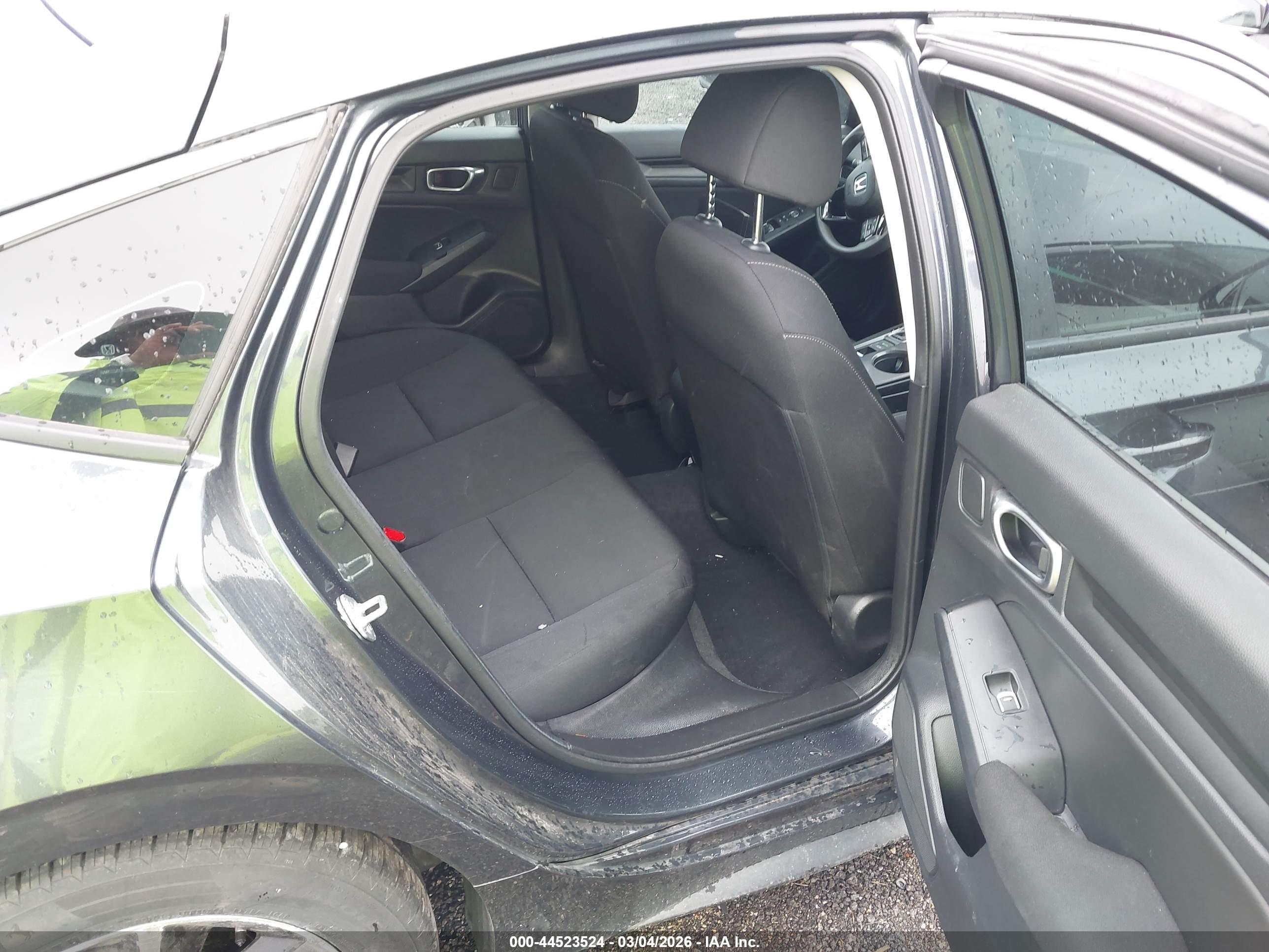 HONDA CIVIC image 8