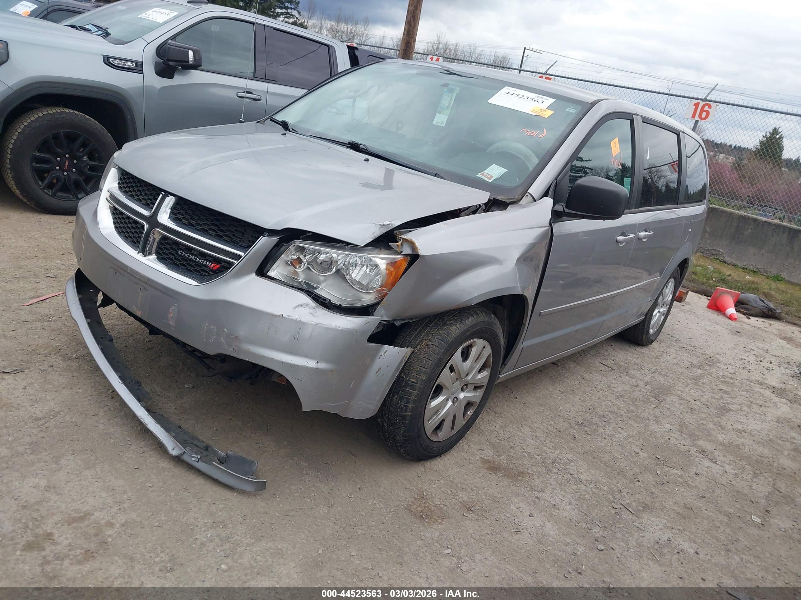 DODGE GRAND image 2