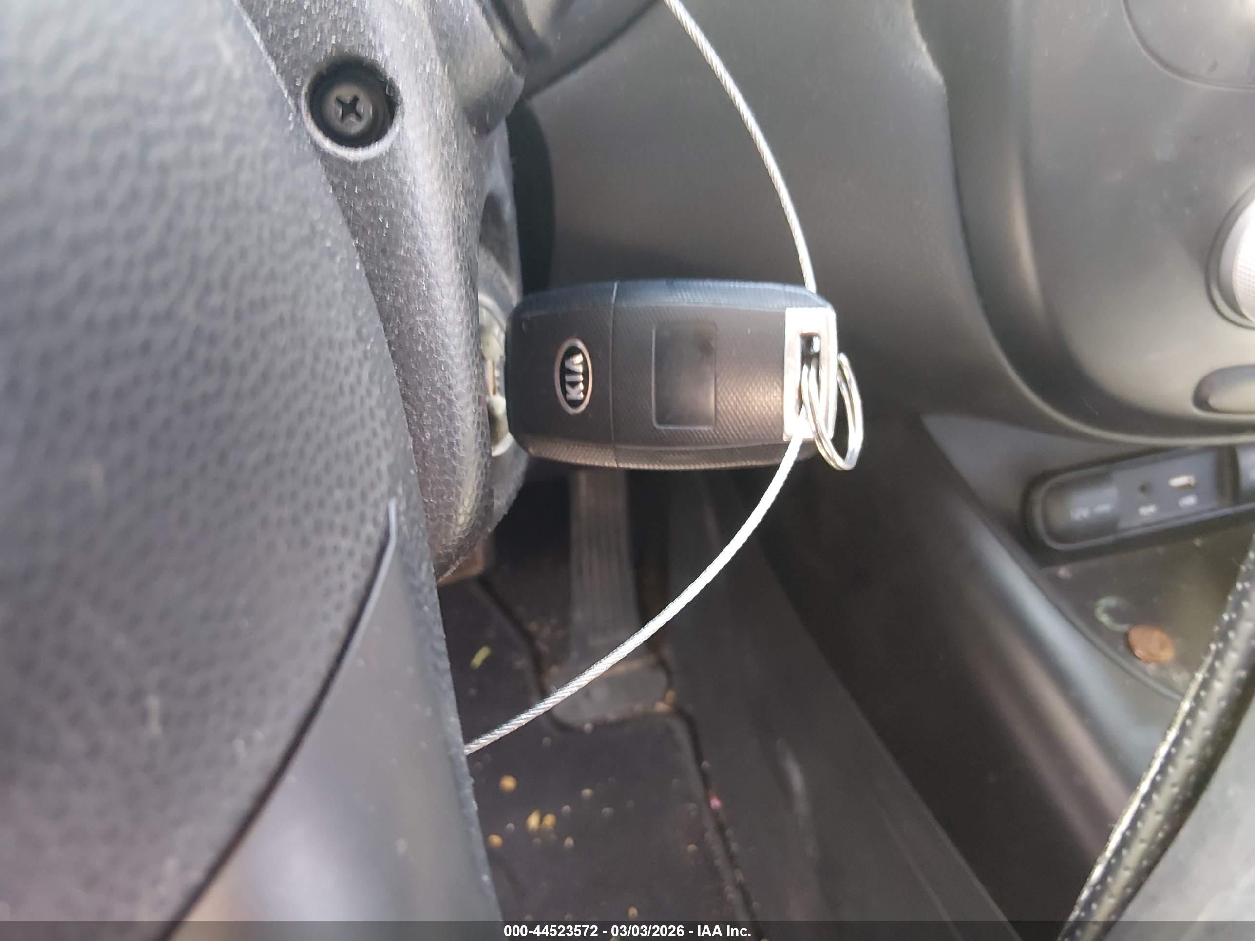 KIA SOUL image 11