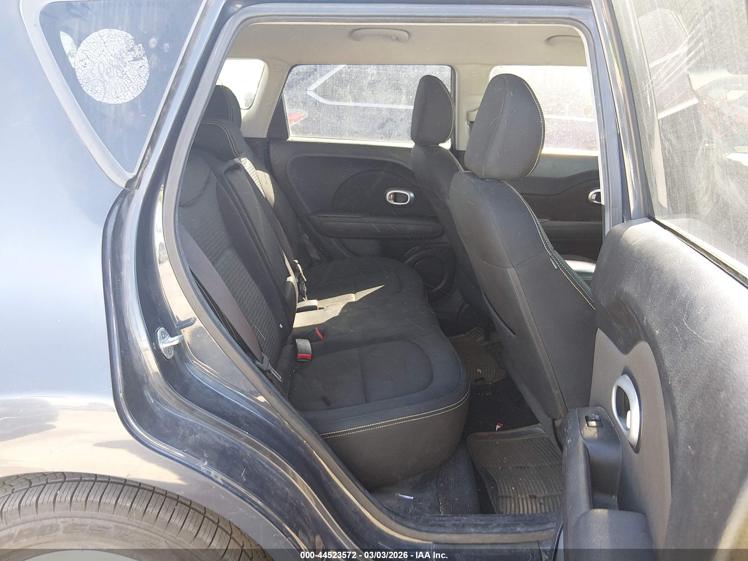 KIA SOUL image 8