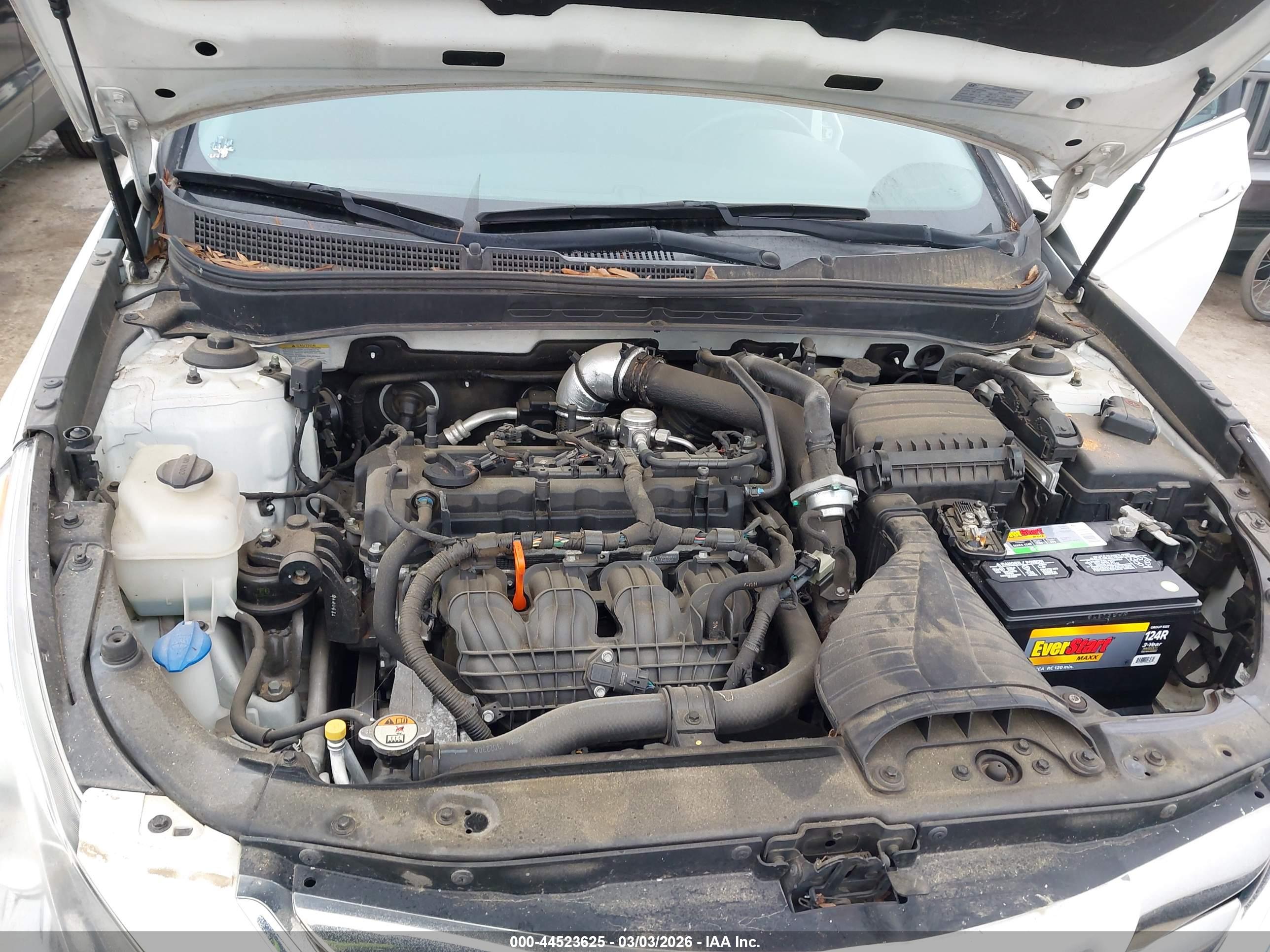 HYUNDAI SONATA image 10