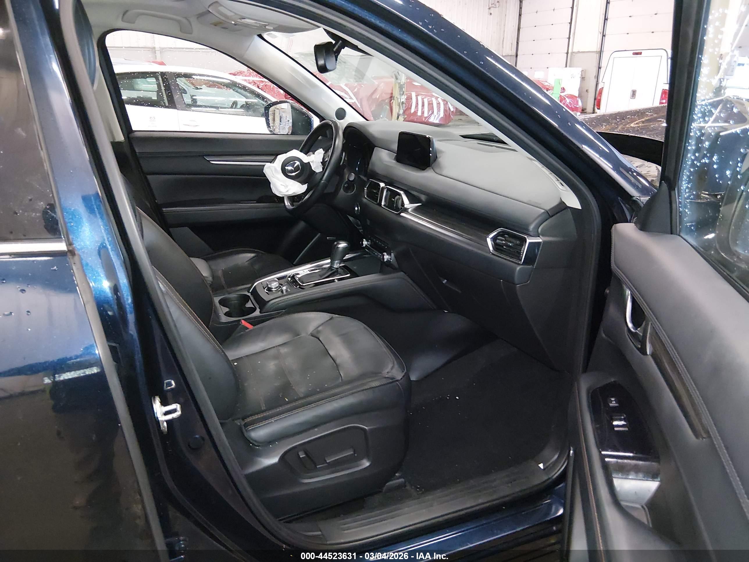 MAZDA CX-5 image 5