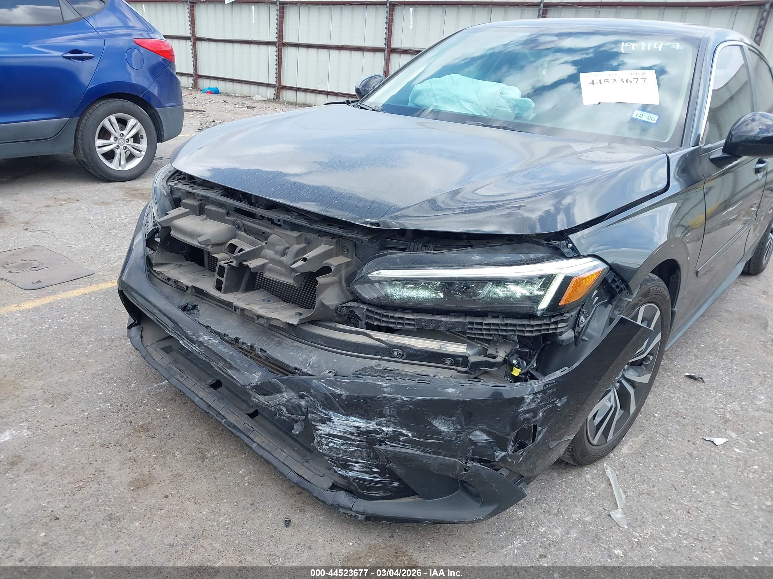 HONDA CIVIC image 6