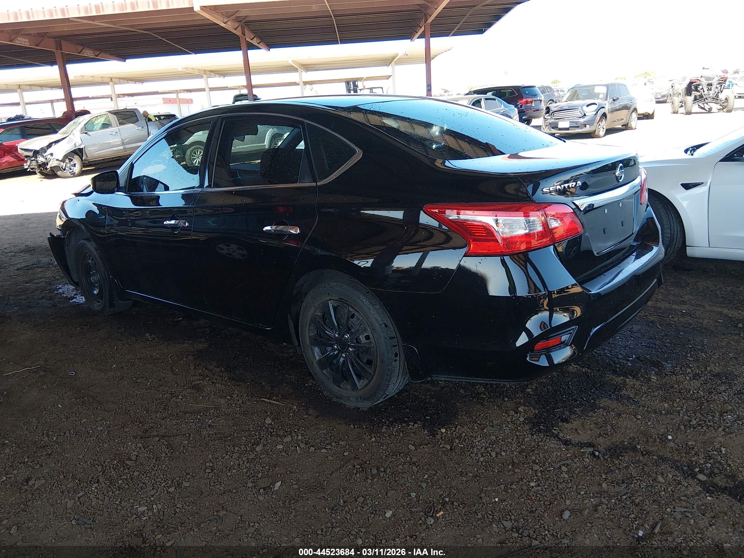 NISSAN SENTRA image 3
