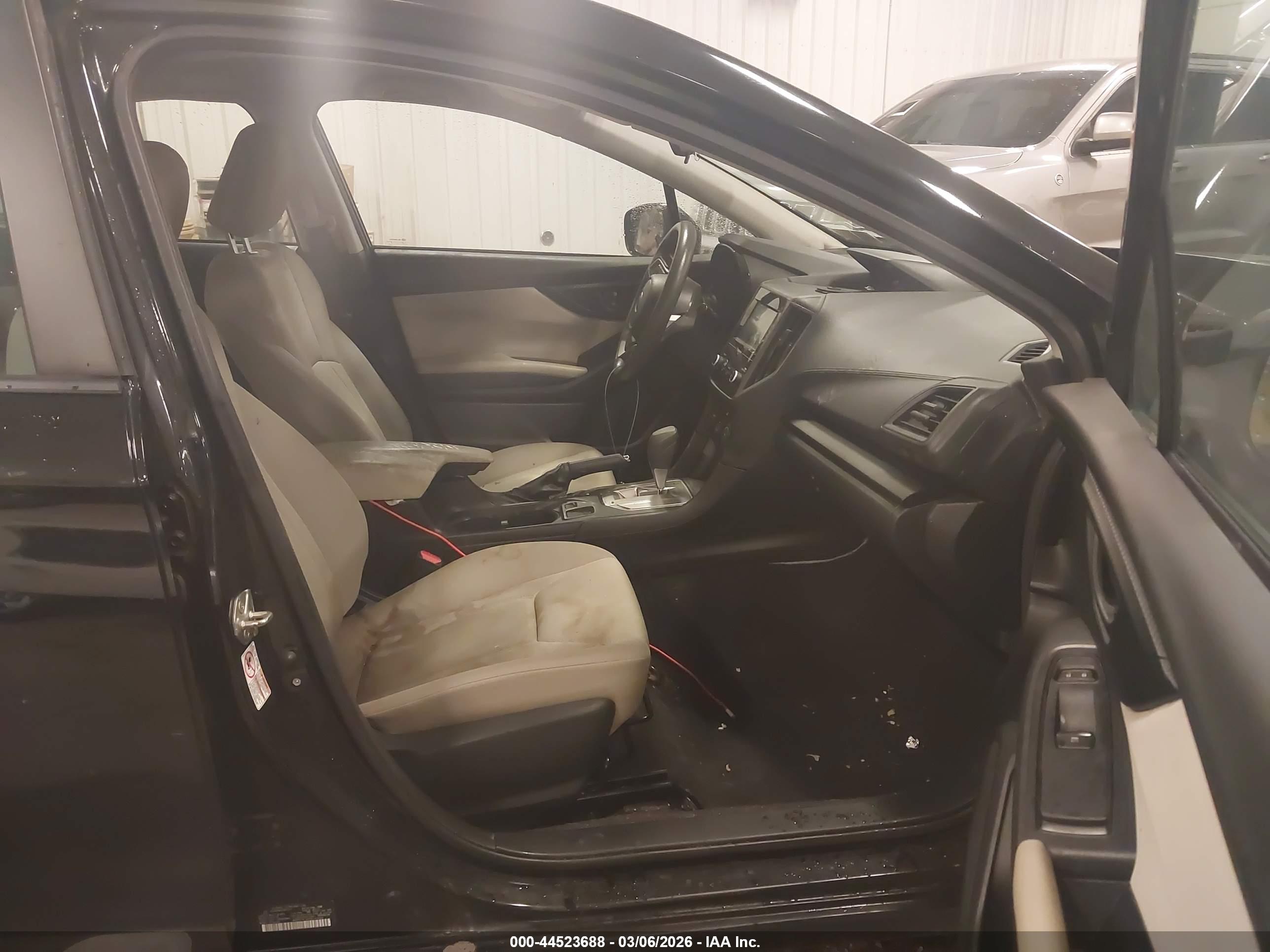SUBARU IMPREZA image 5