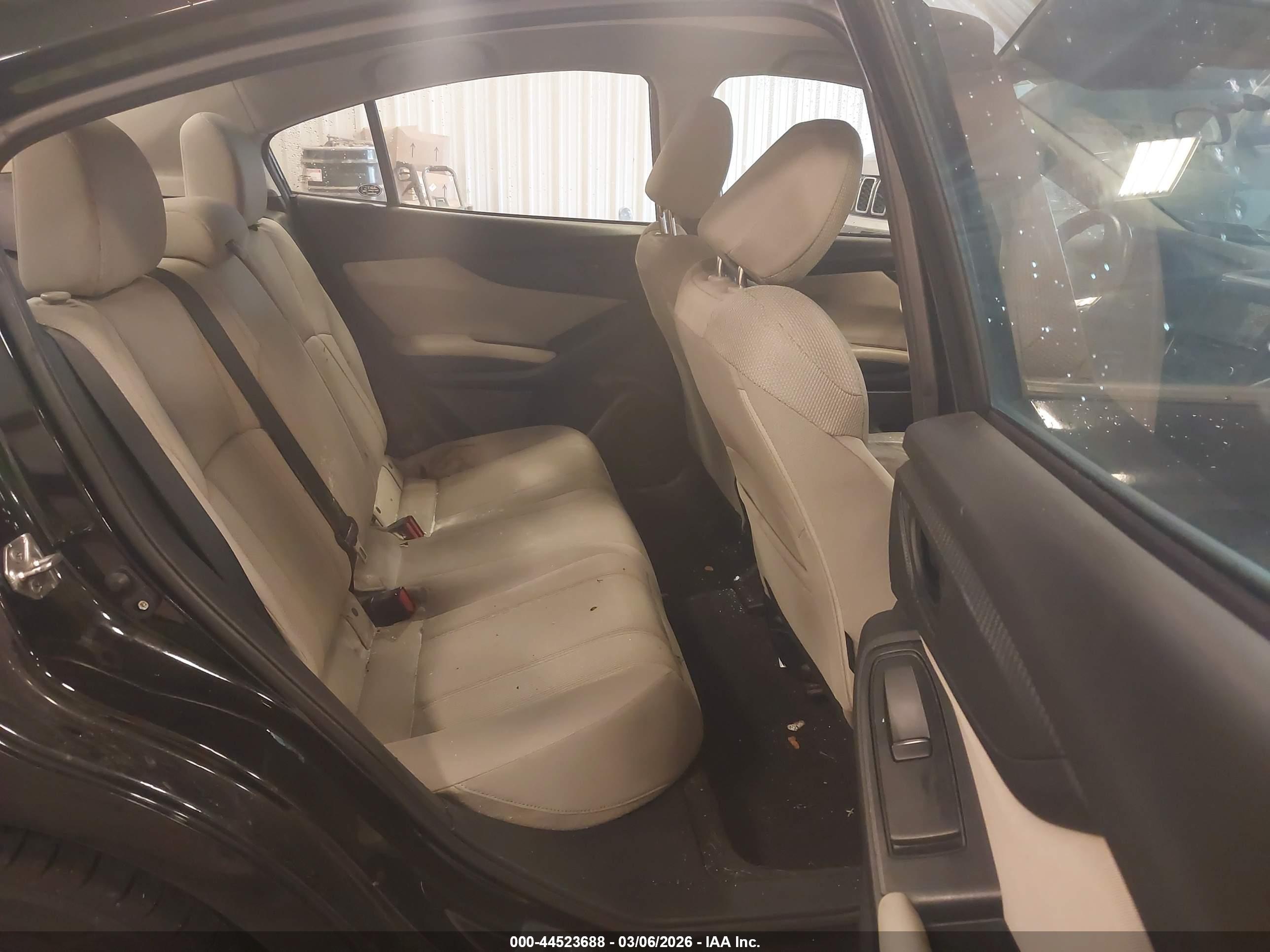 SUBARU IMPREZA image 8