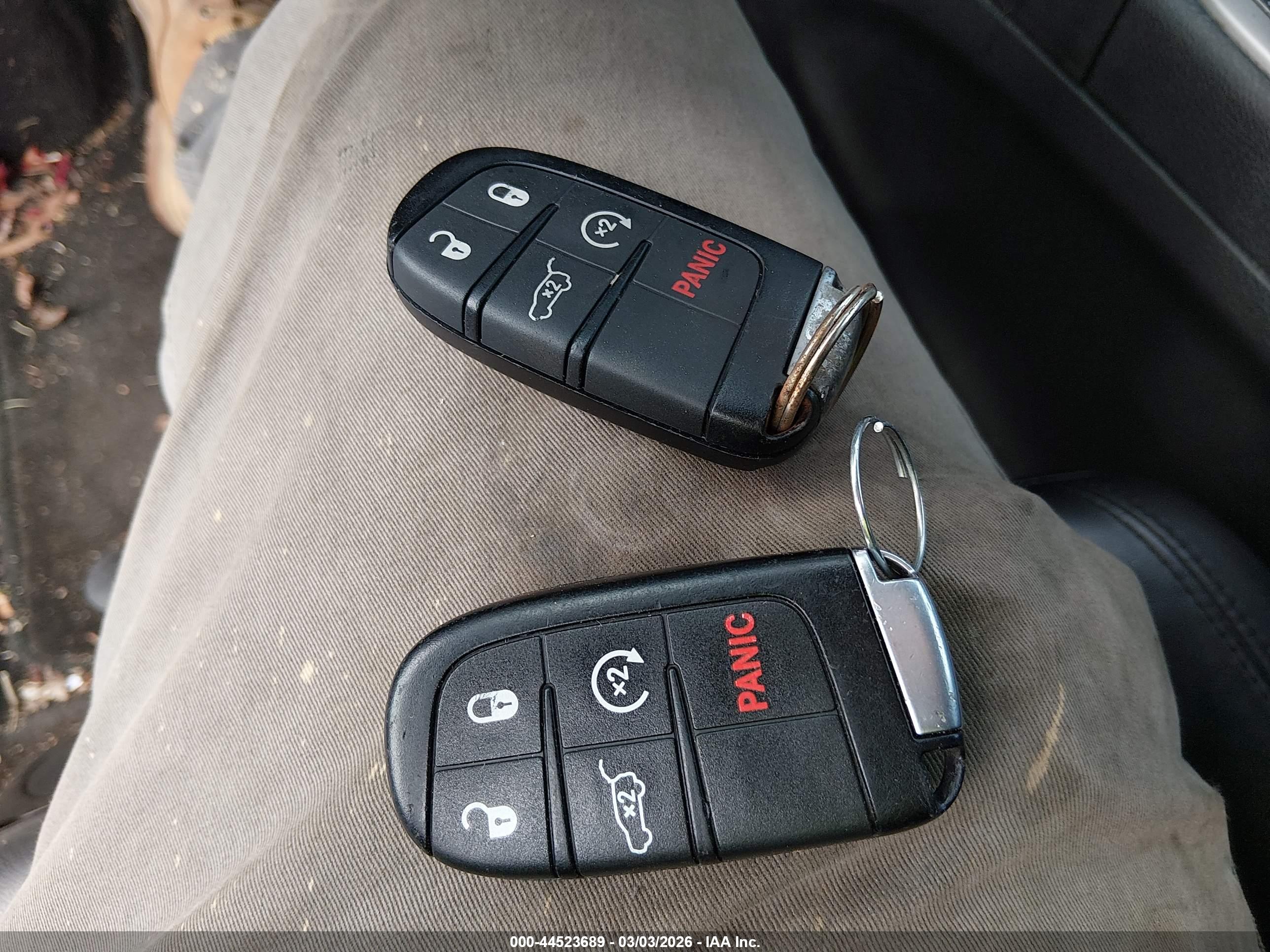JEEP GRAND image 11
