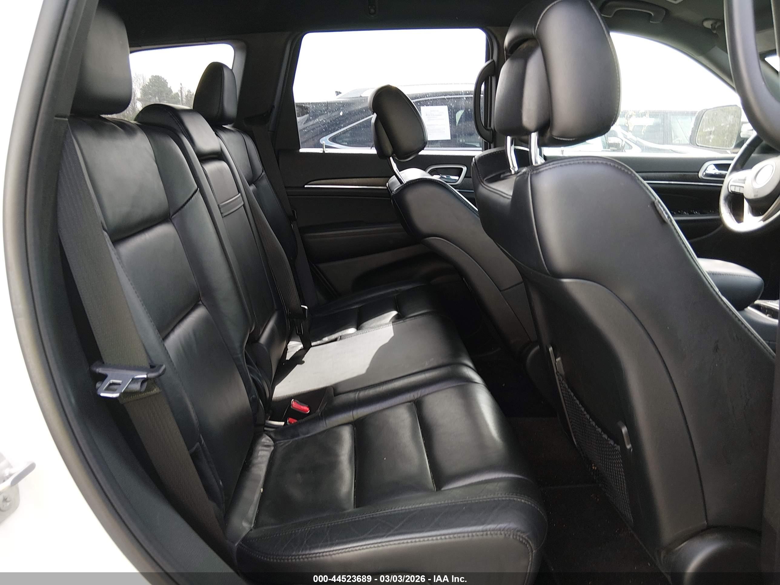 JEEP GRAND image 8