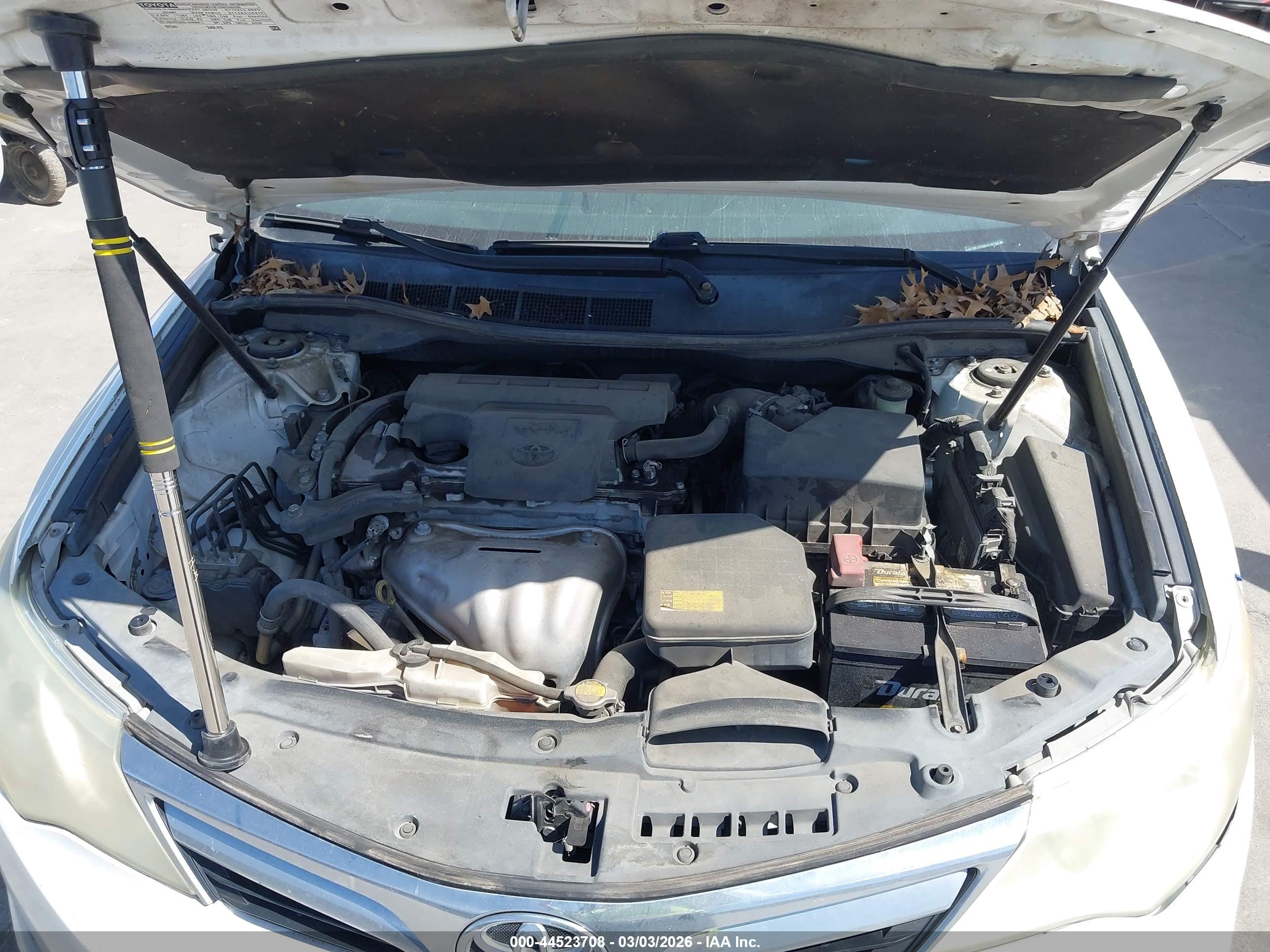 TOYOTA CAMRY image 10