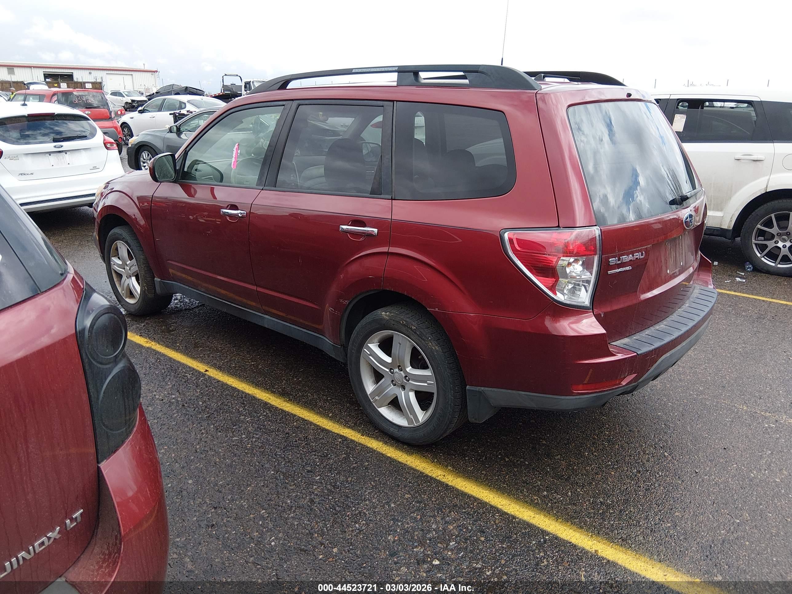 SUBARU FORESTER image 3