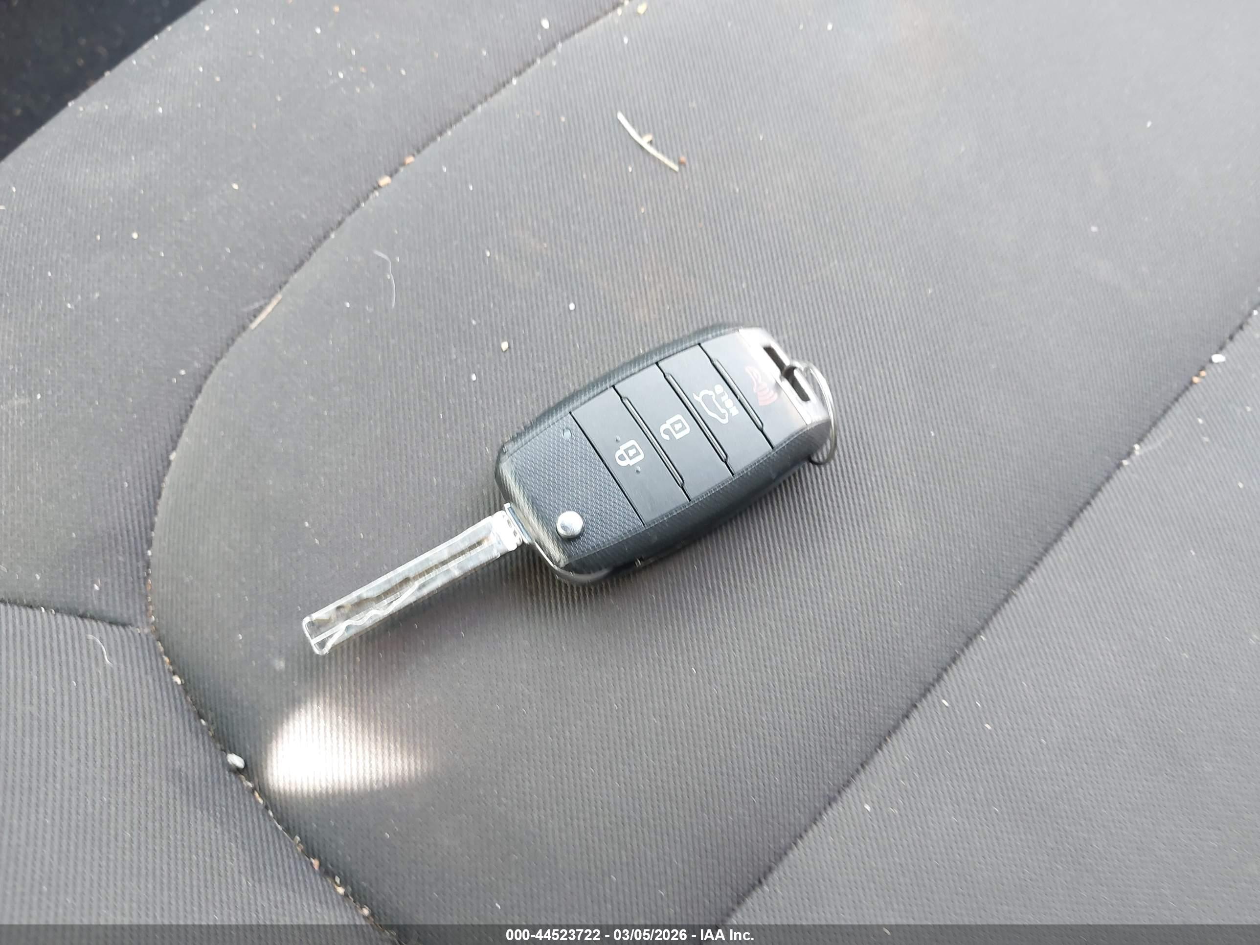 KIA SOUL image 11