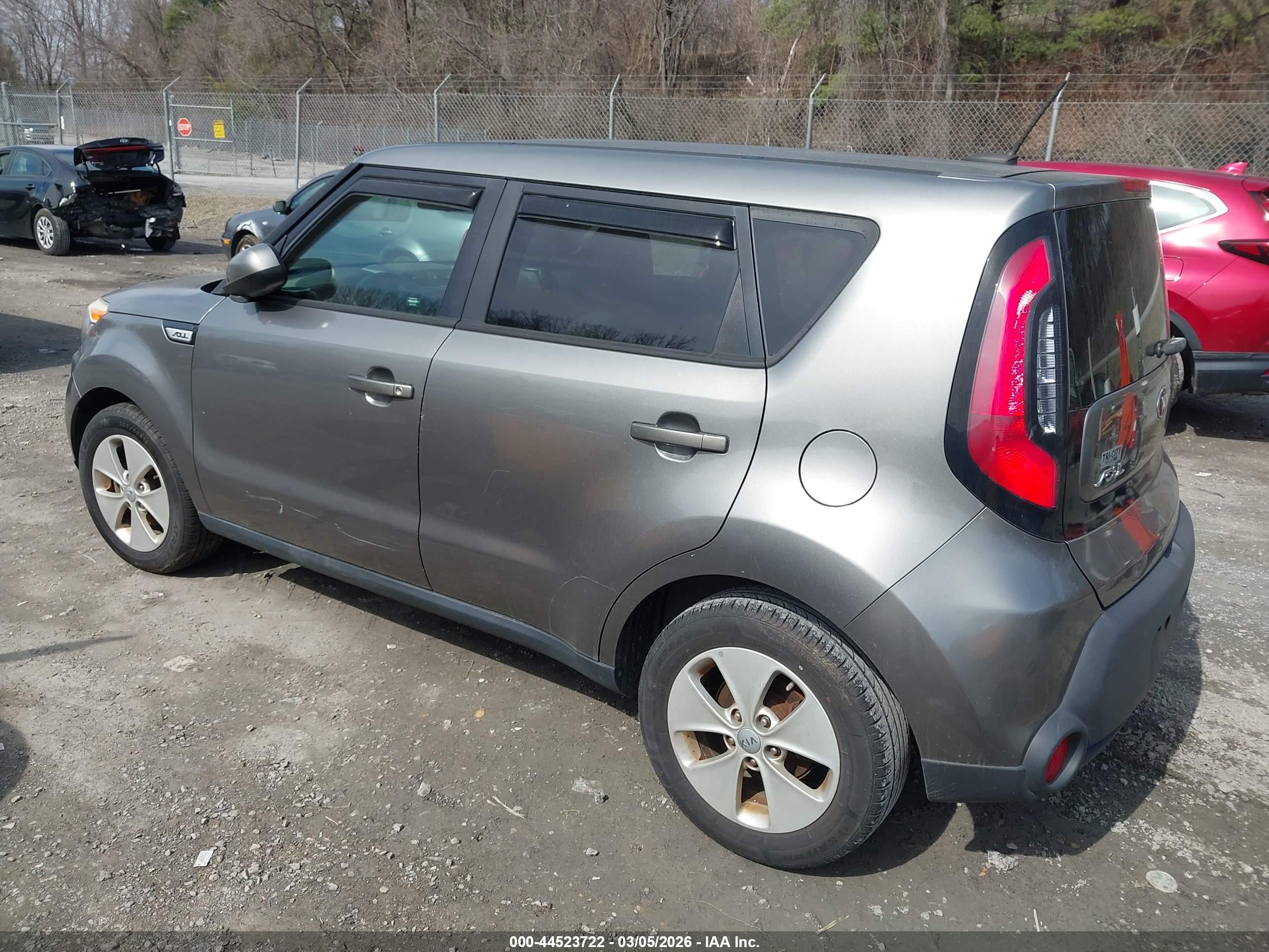 KIA SOUL image 3