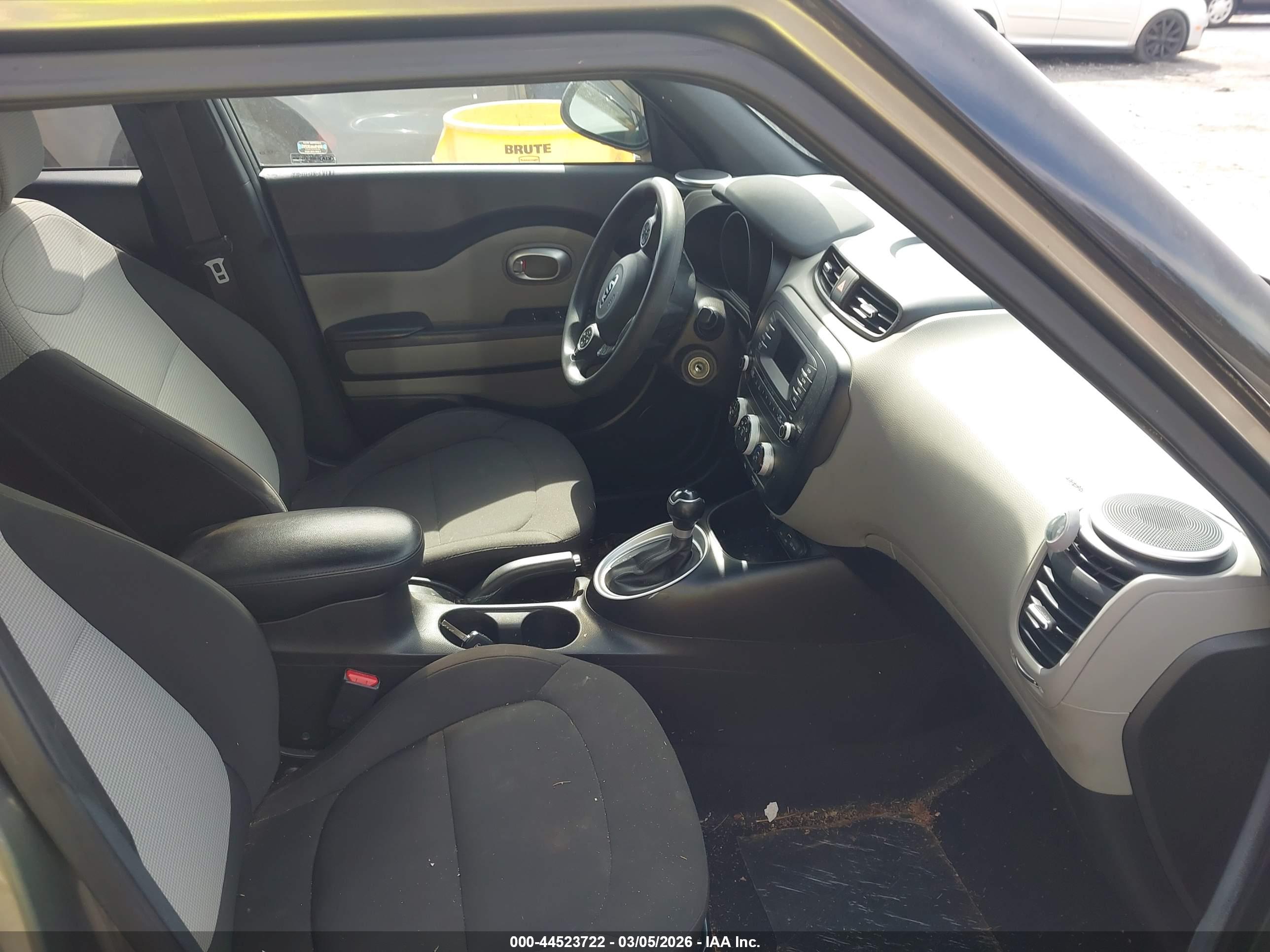 KIA SOUL image 5