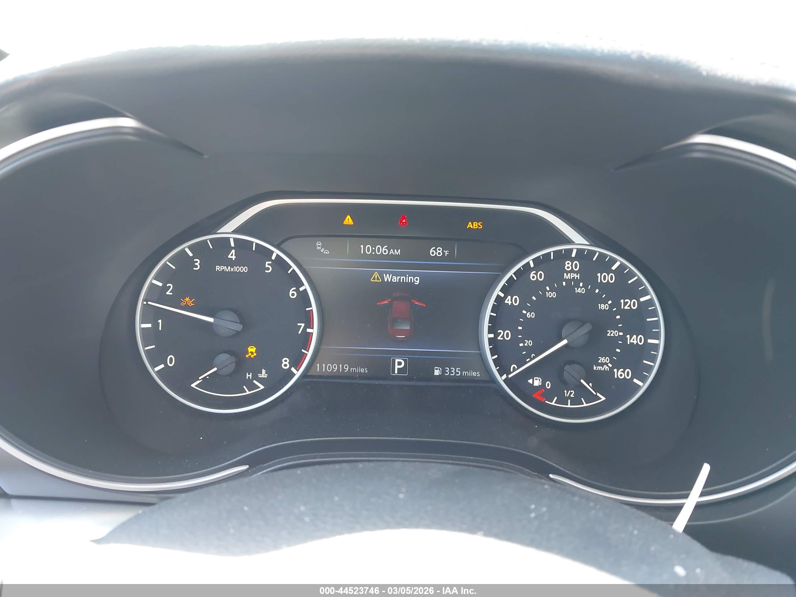 NISSAN MAXIMA image 7