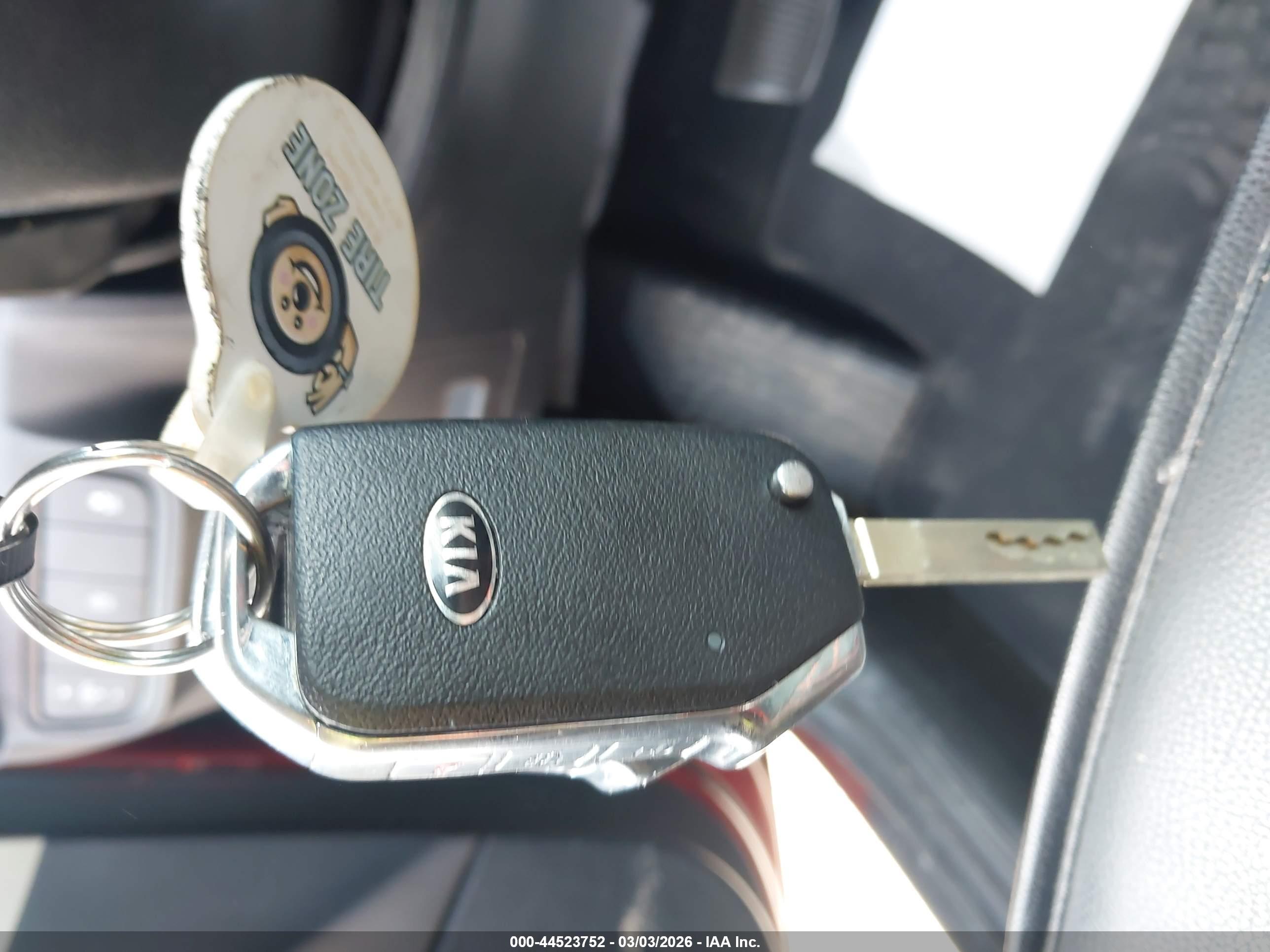 KIA SOUL image 11