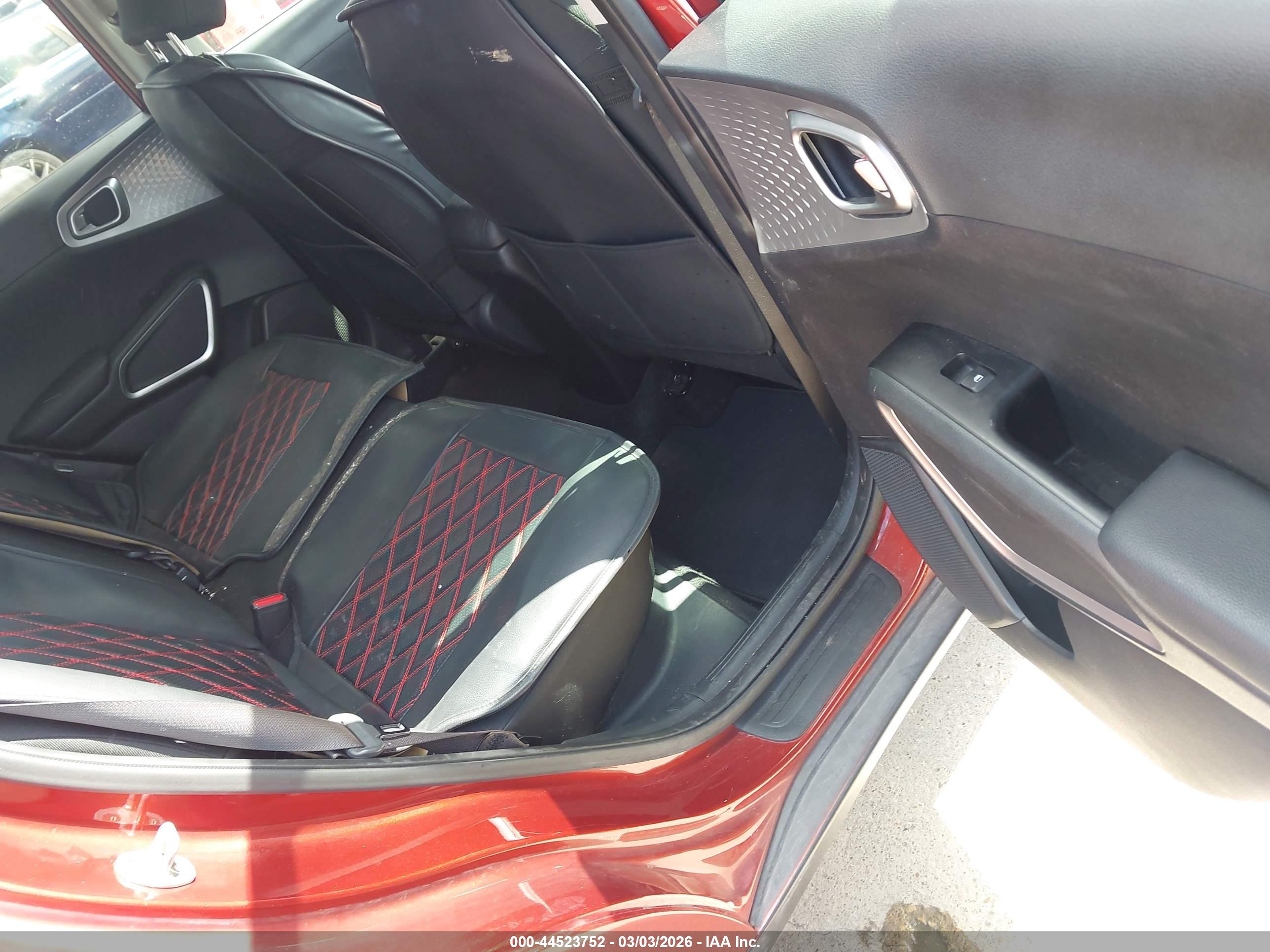 KIA SOUL image 8