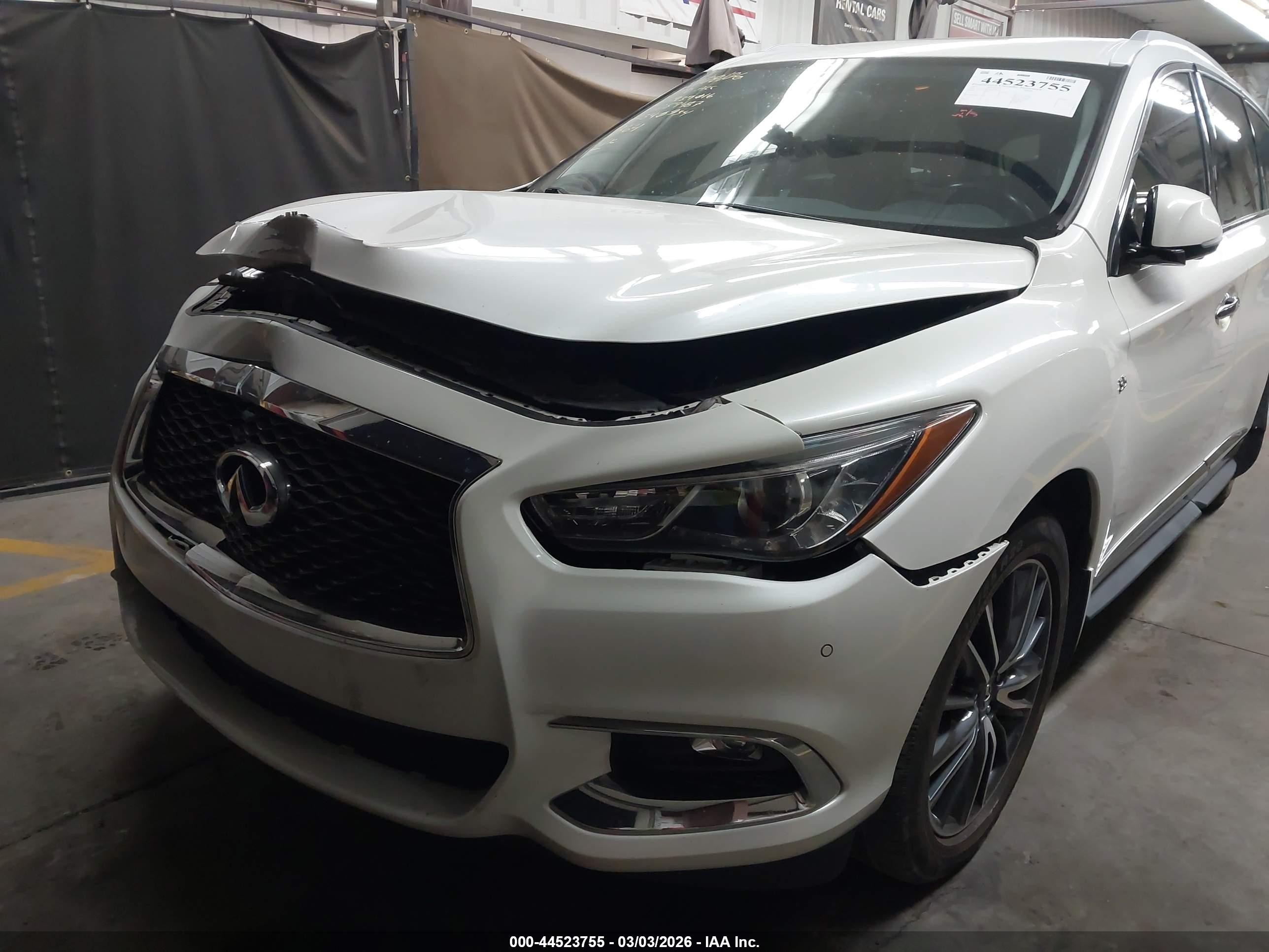 INFINITI QX60 image 6