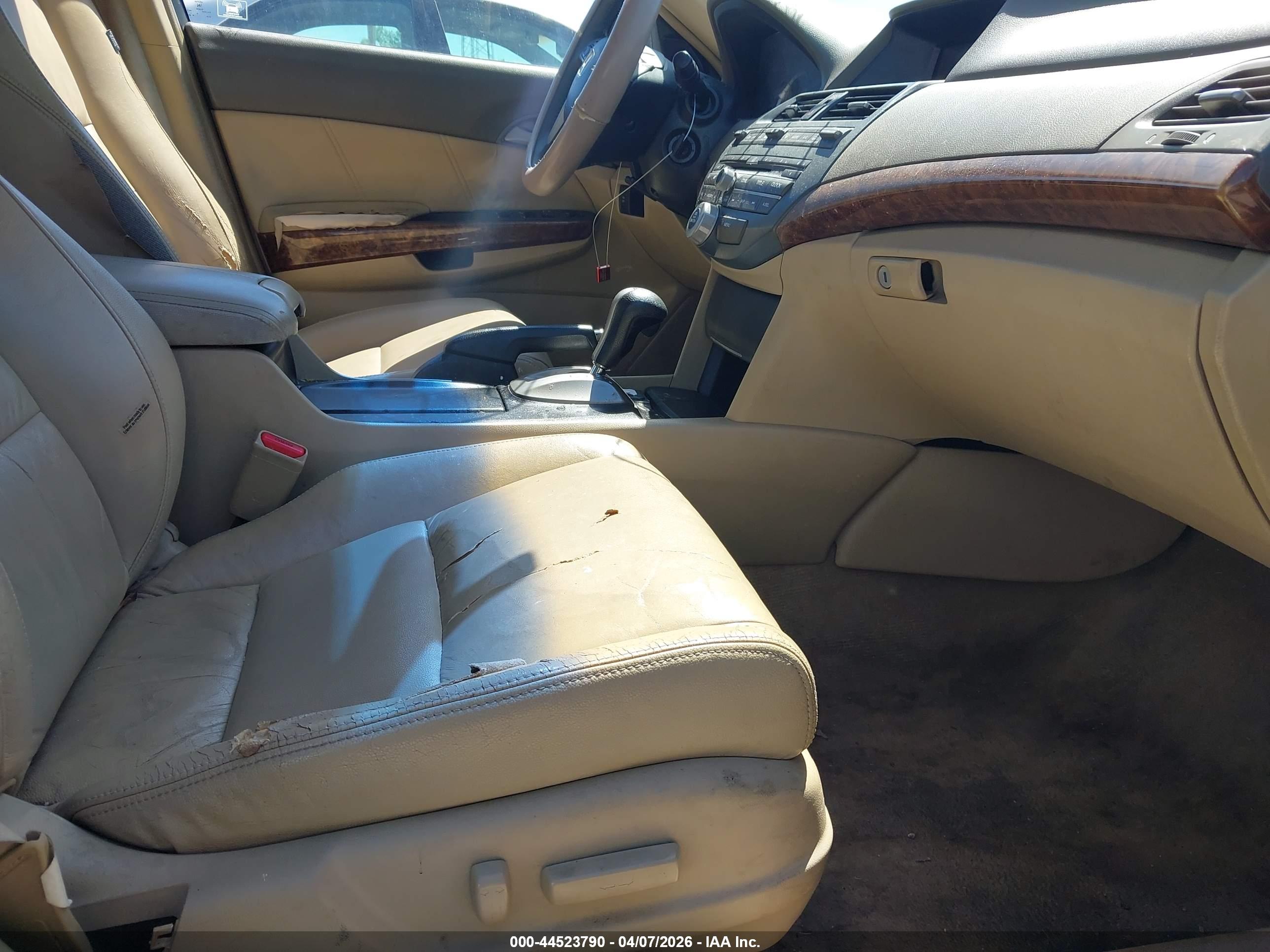 HONDA ACCORD image 5