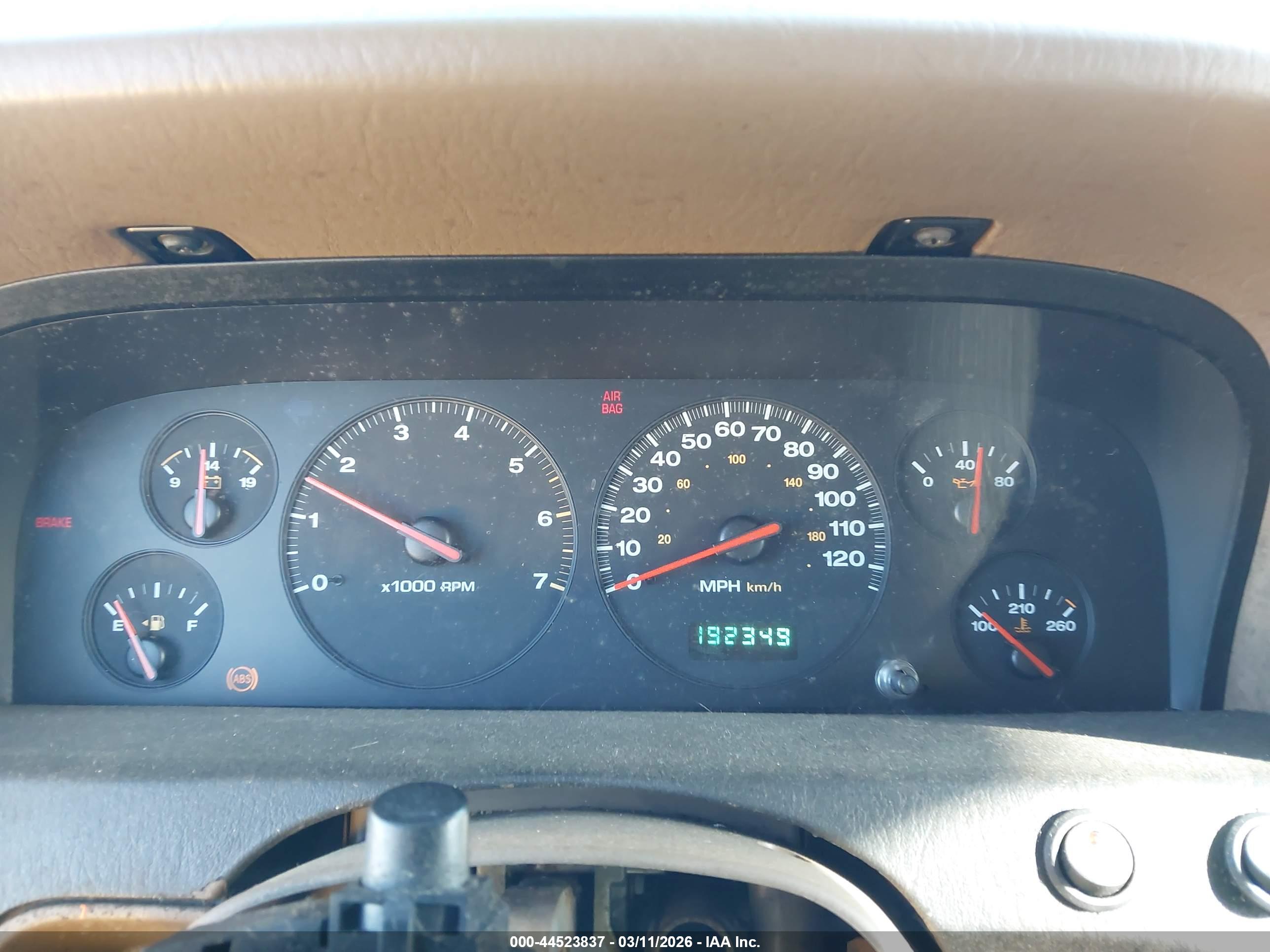 JEEP GRAND image 7