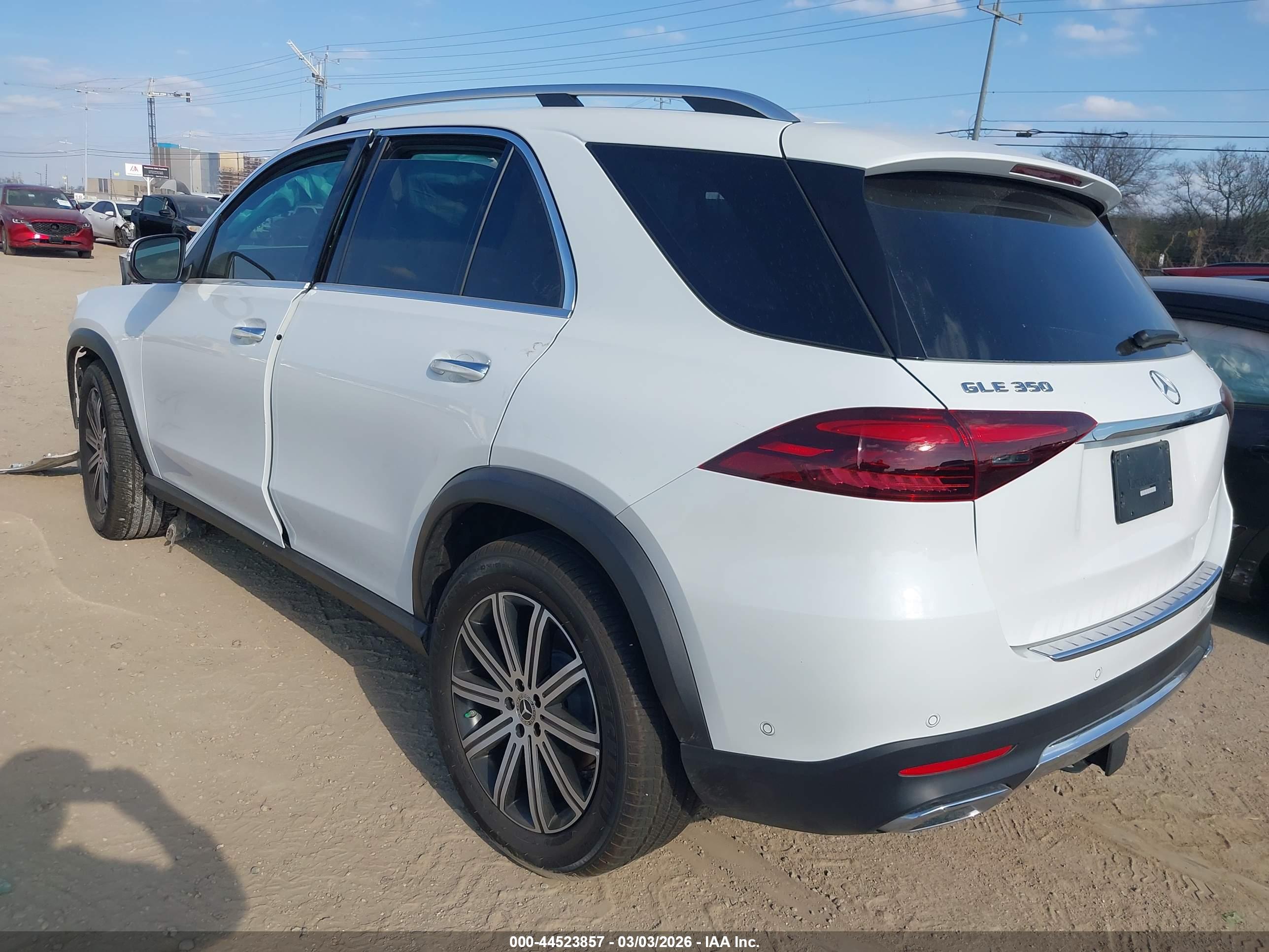 MERCEDES-BENZ GLE image 3