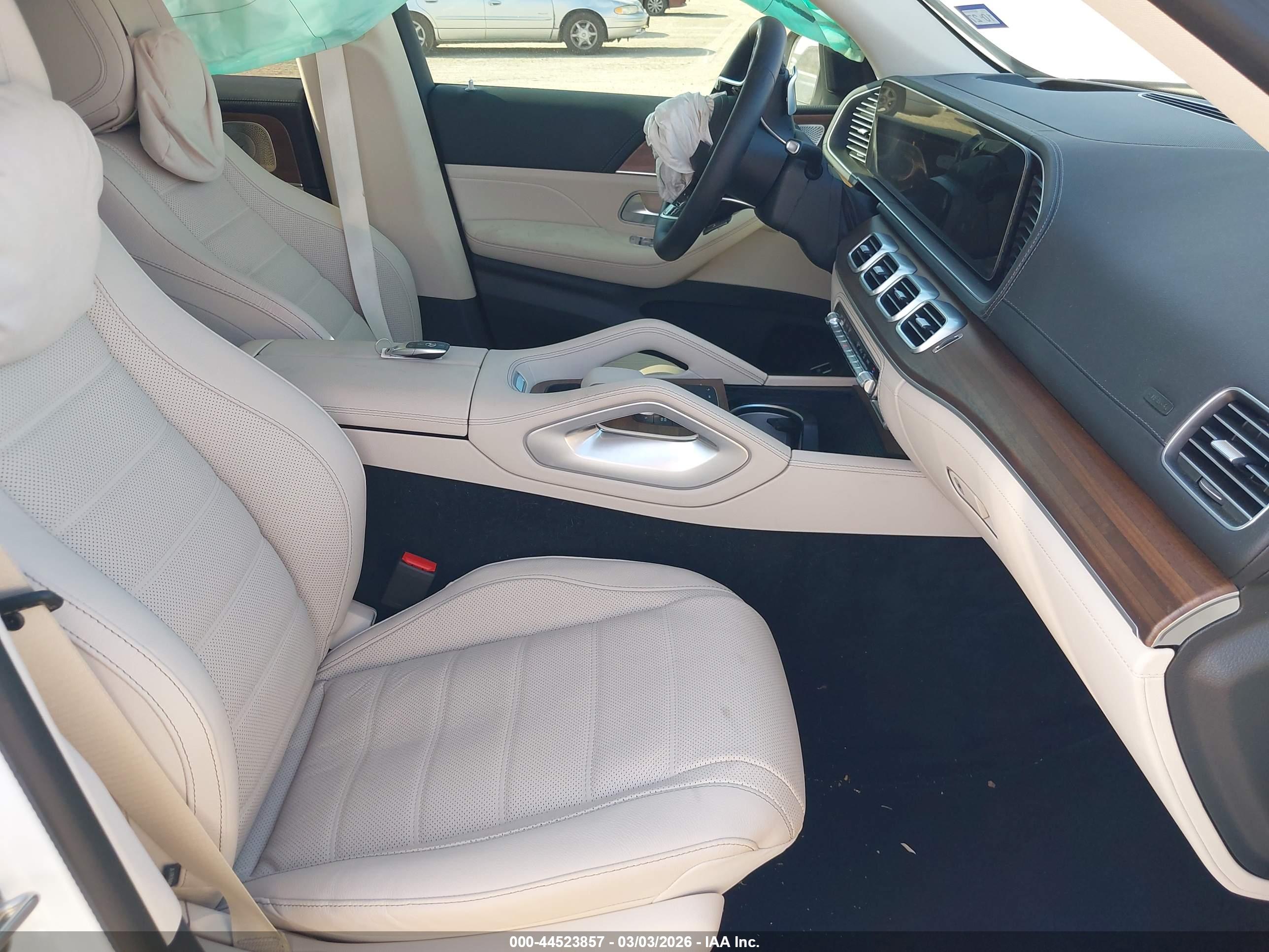 MERCEDES-BENZ GLE image 5