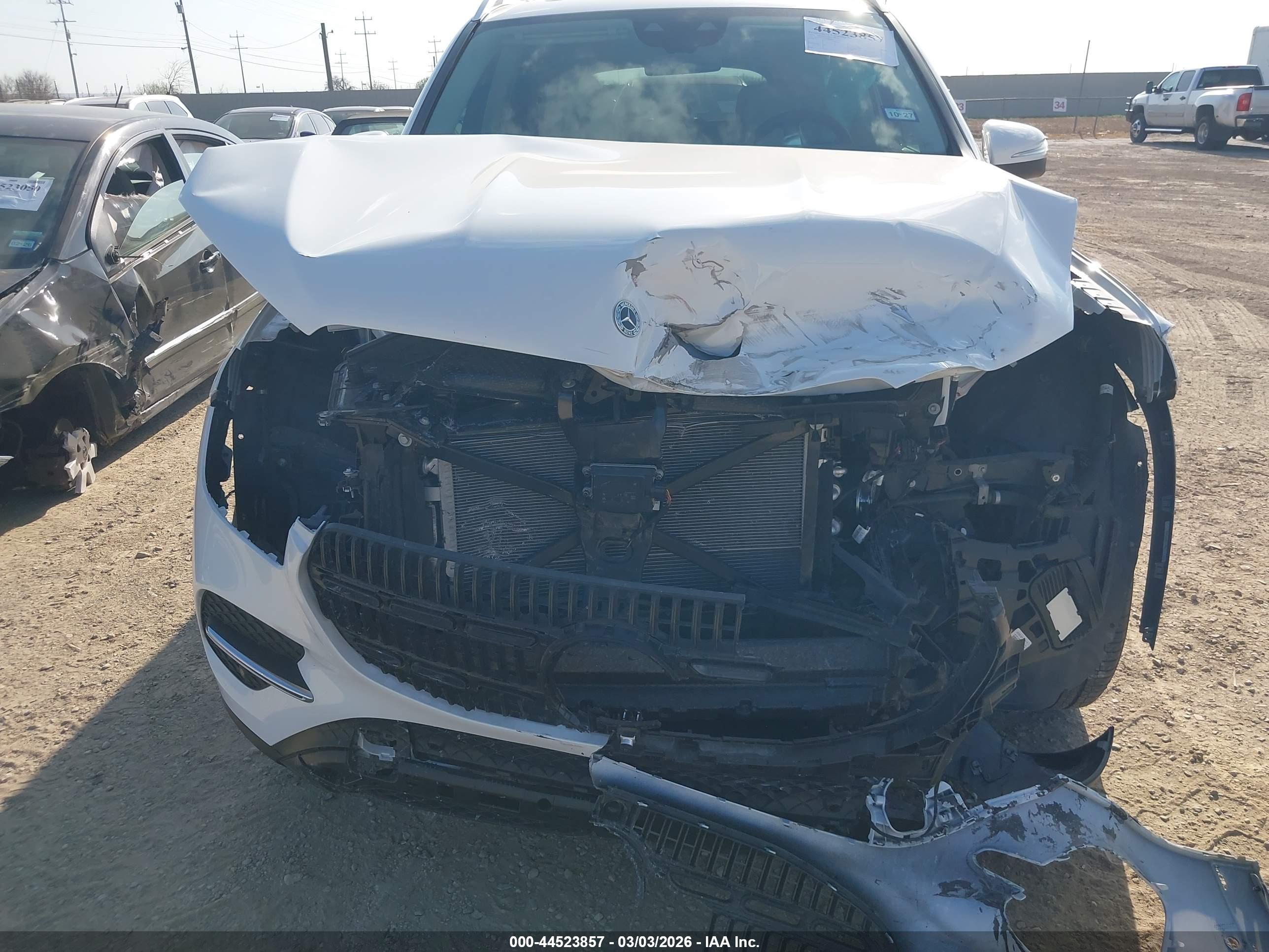 MERCEDES-BENZ GLE image 6