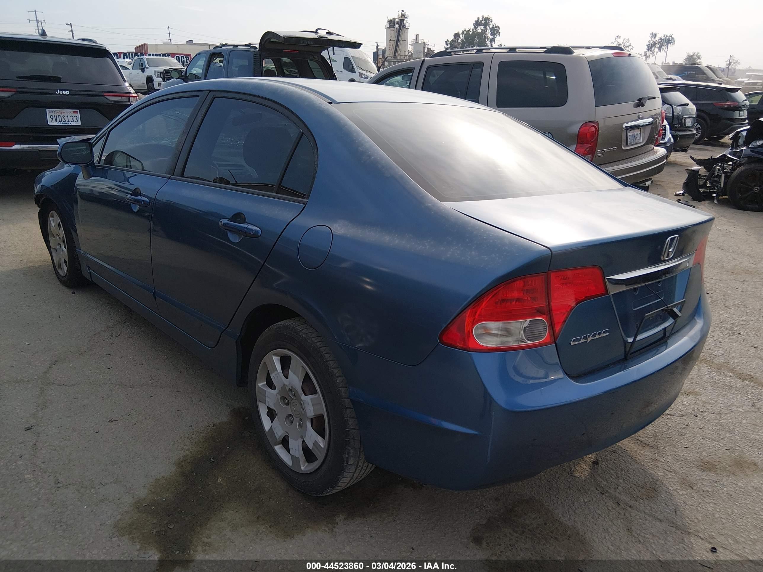 HONDA CIVIC image 3