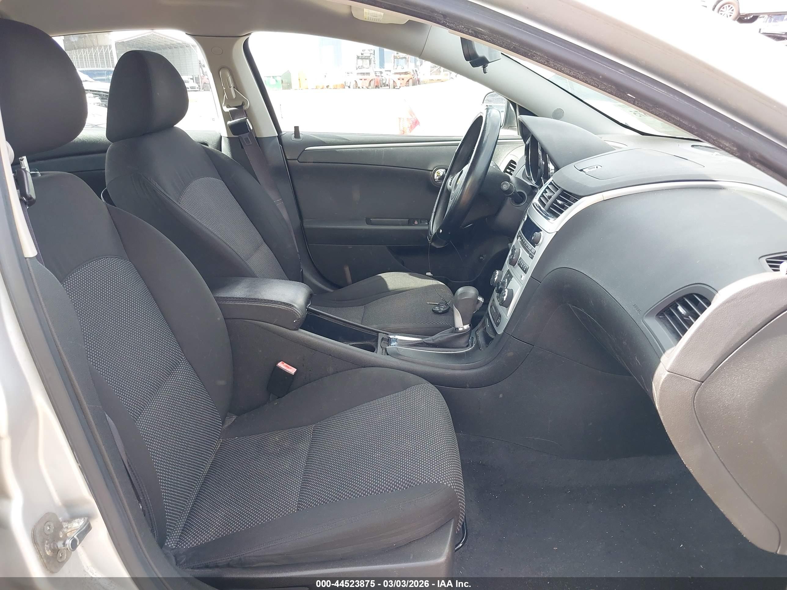 CHEVROLET MALIBU image 5