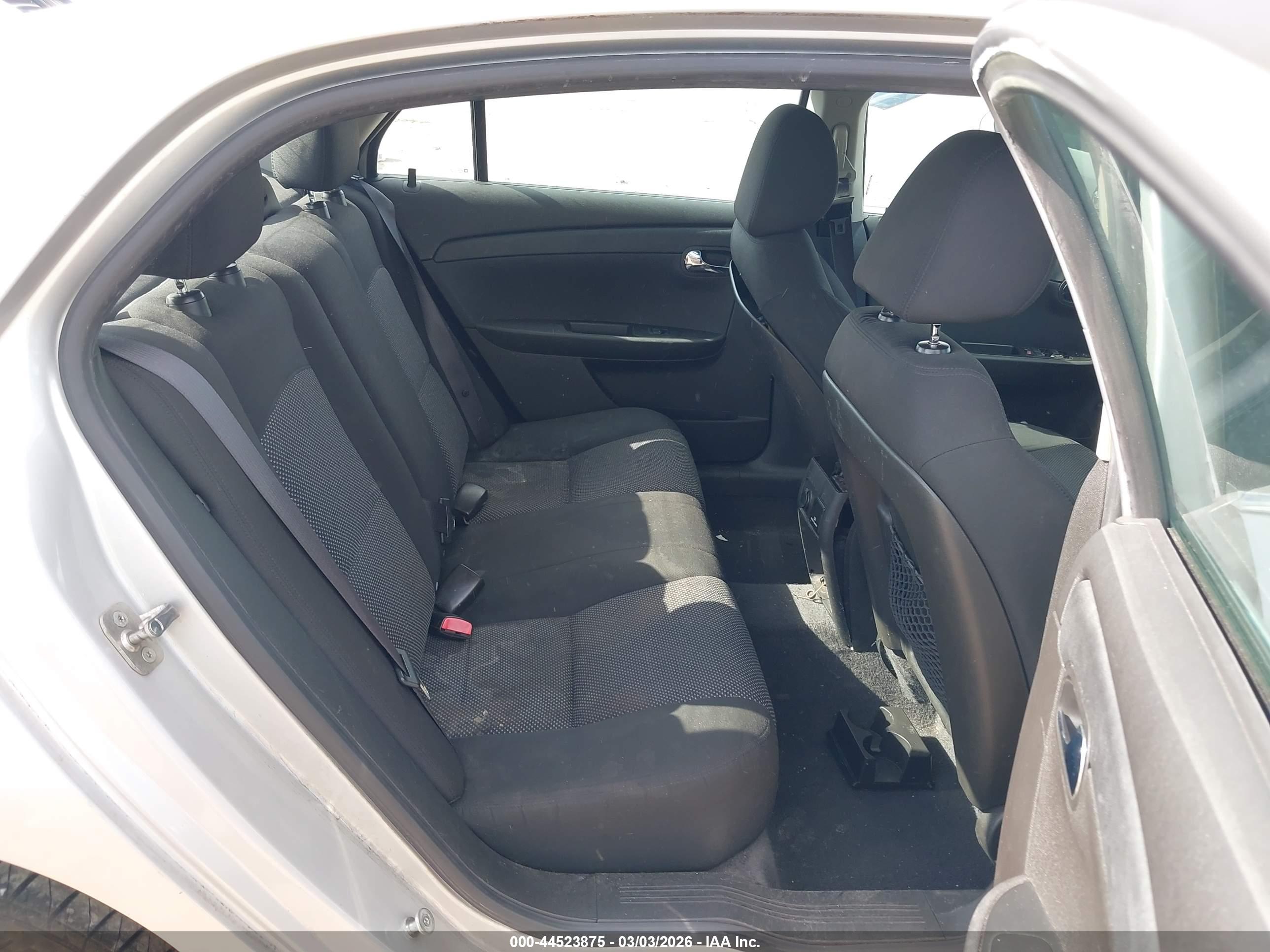 CHEVROLET MALIBU image 8