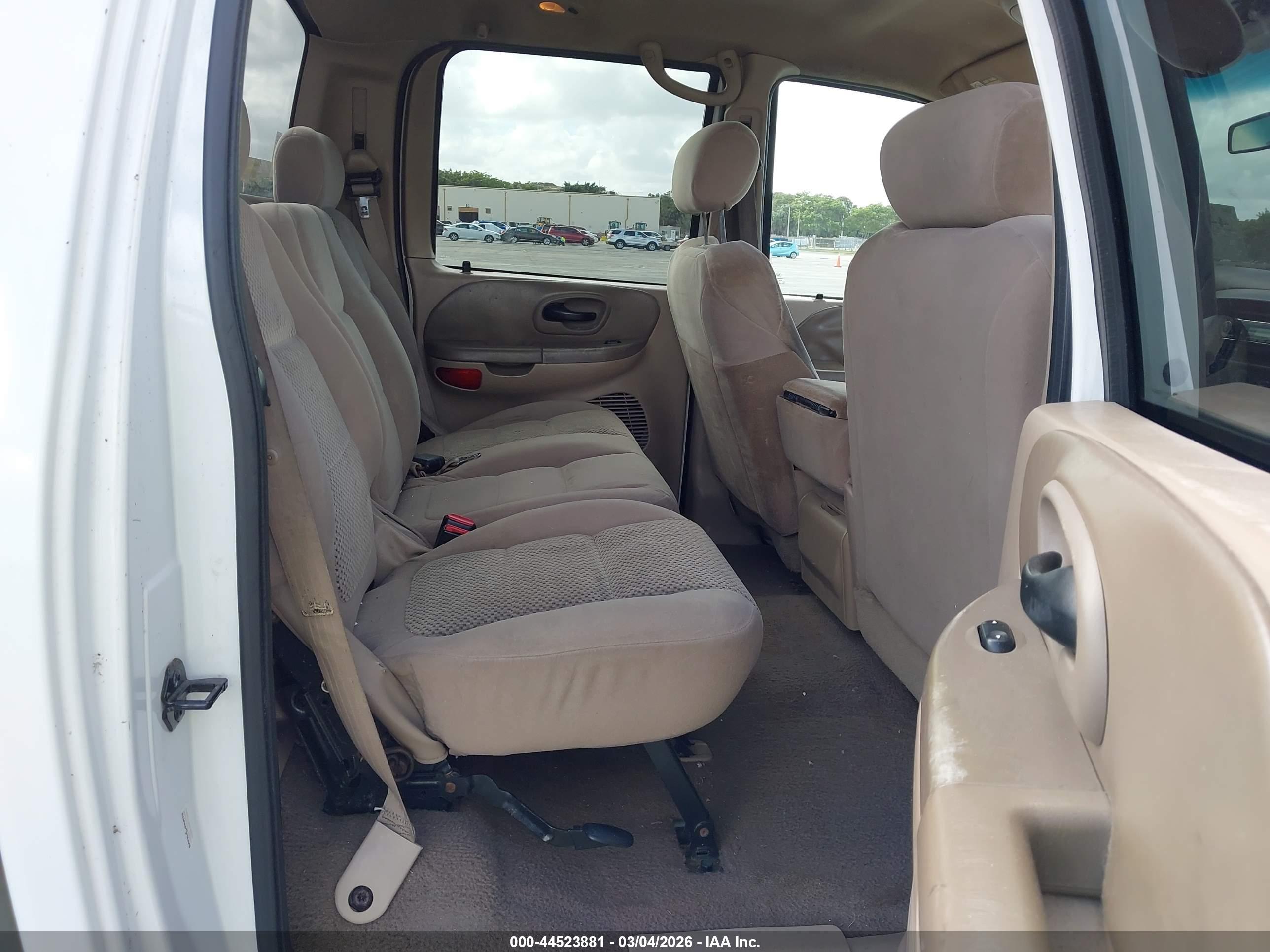 FORD F-150 image 8