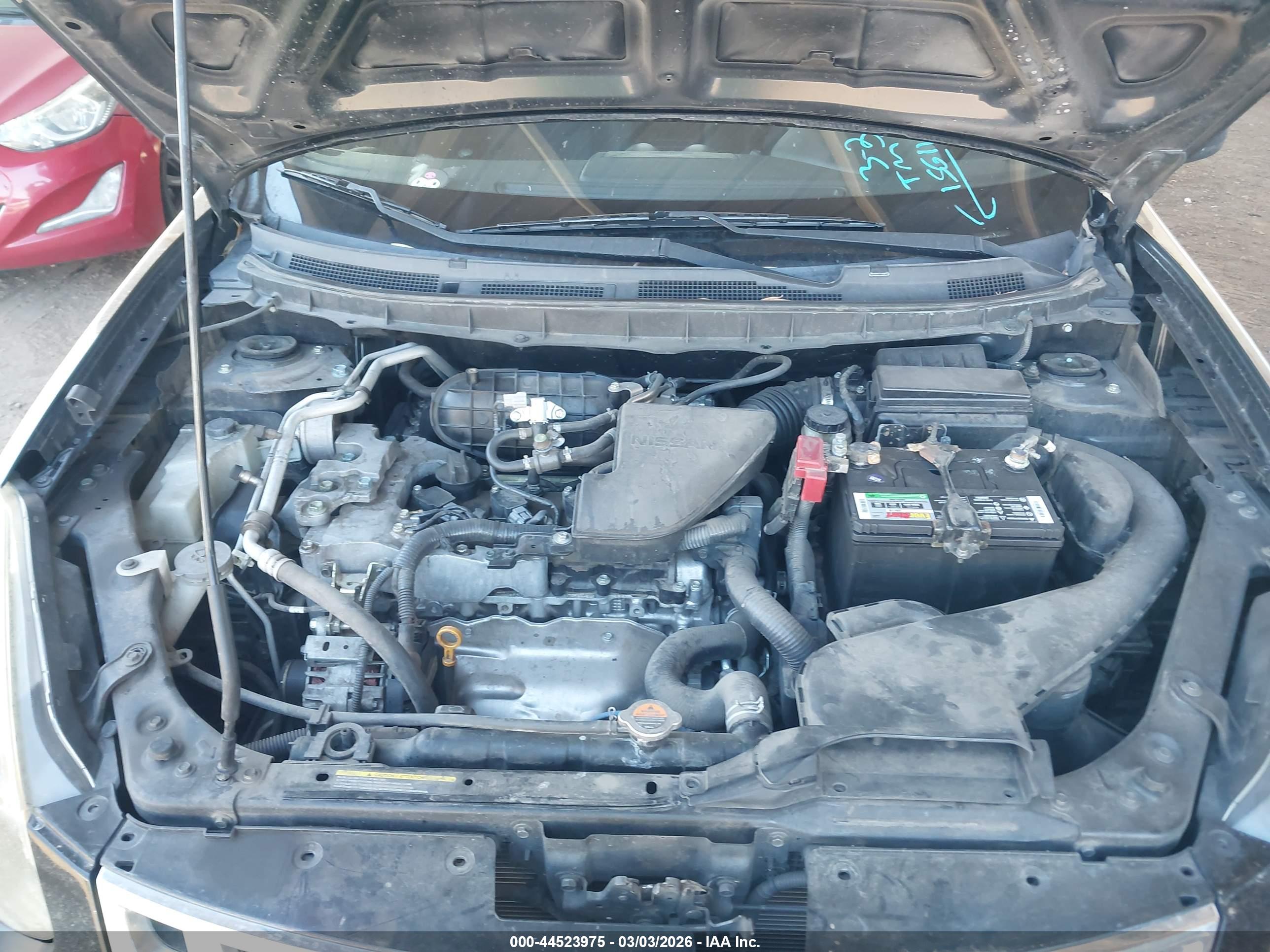 NISSAN ROGUE image 10