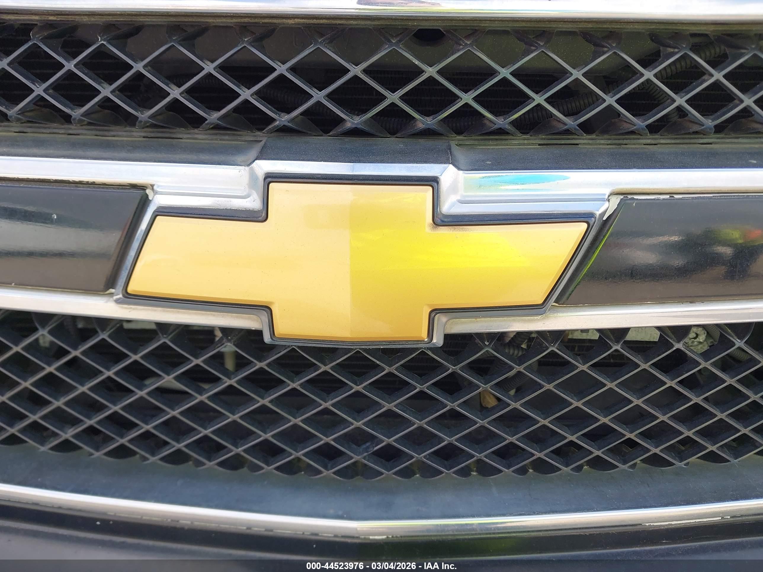 CHEVROLET TAHOE image 6