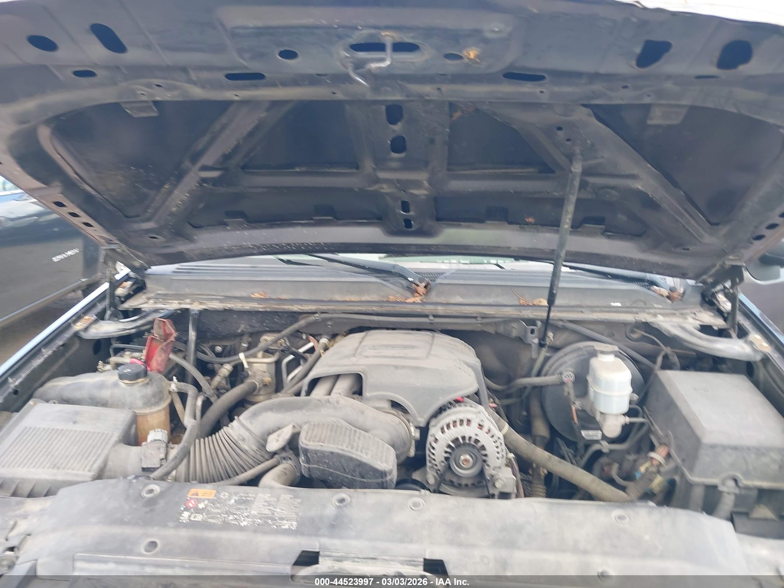 GMC YUKON image 10