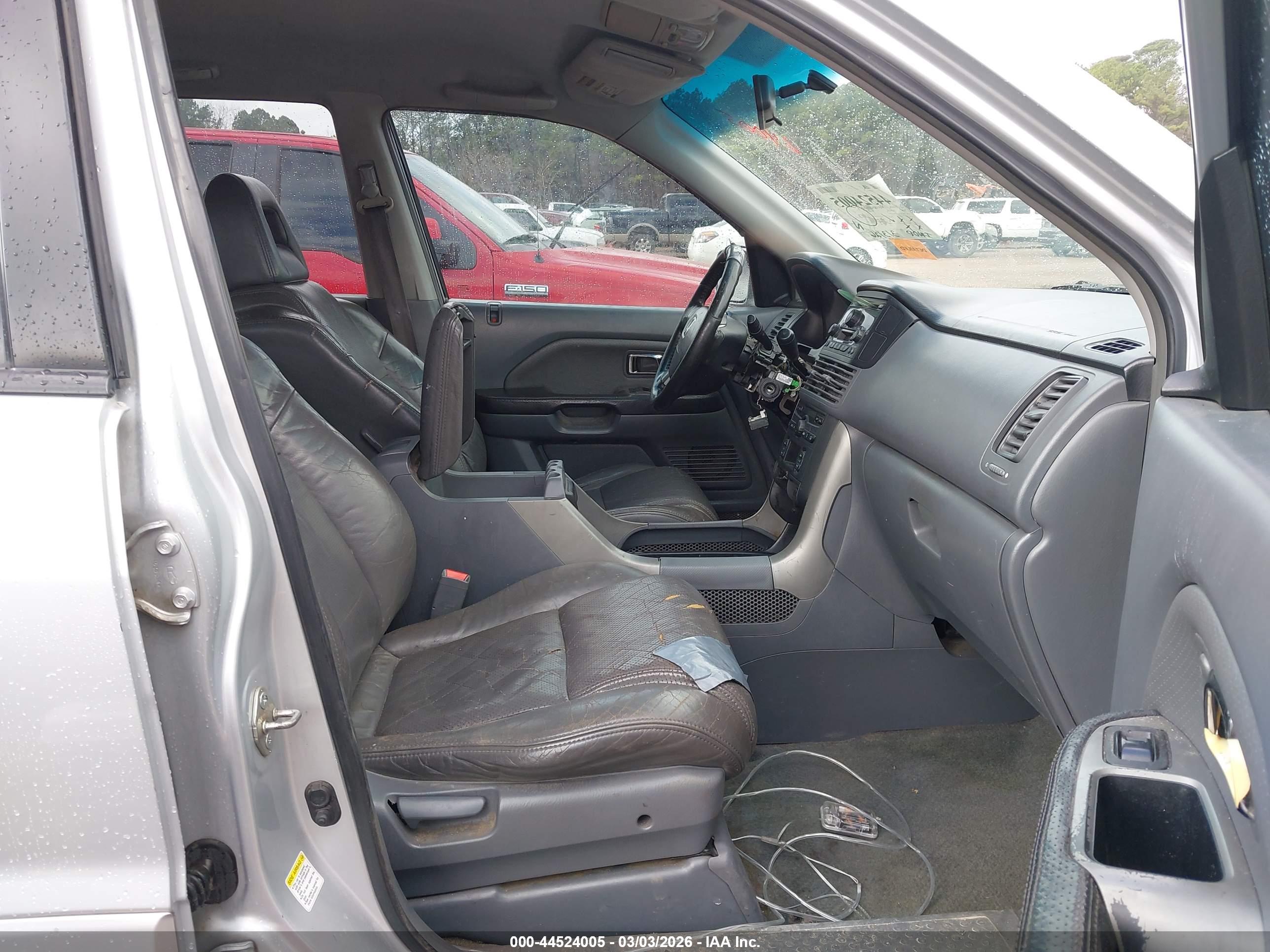 HONDA PILOT image 5