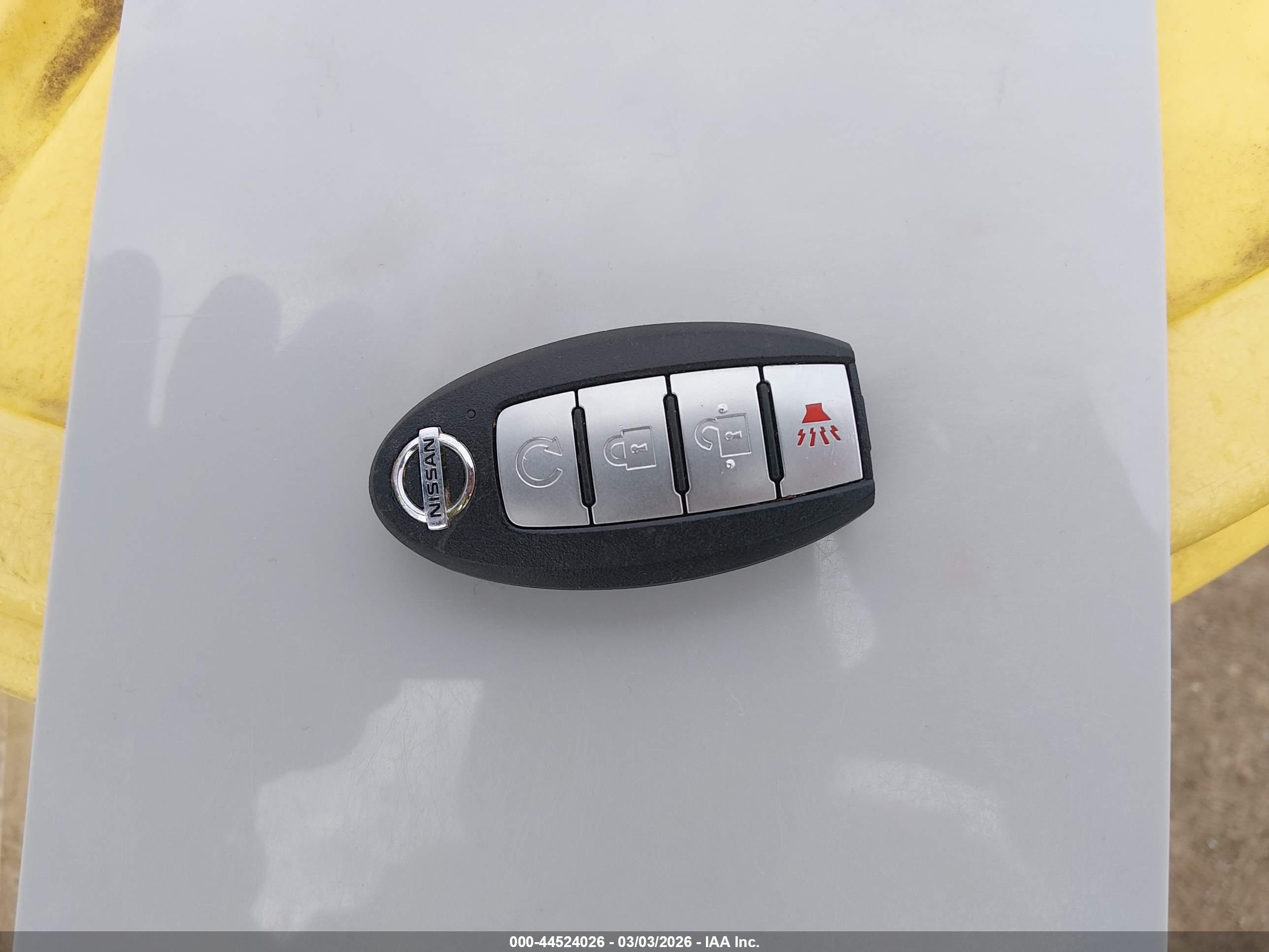 NISSAN ROGUE image 11