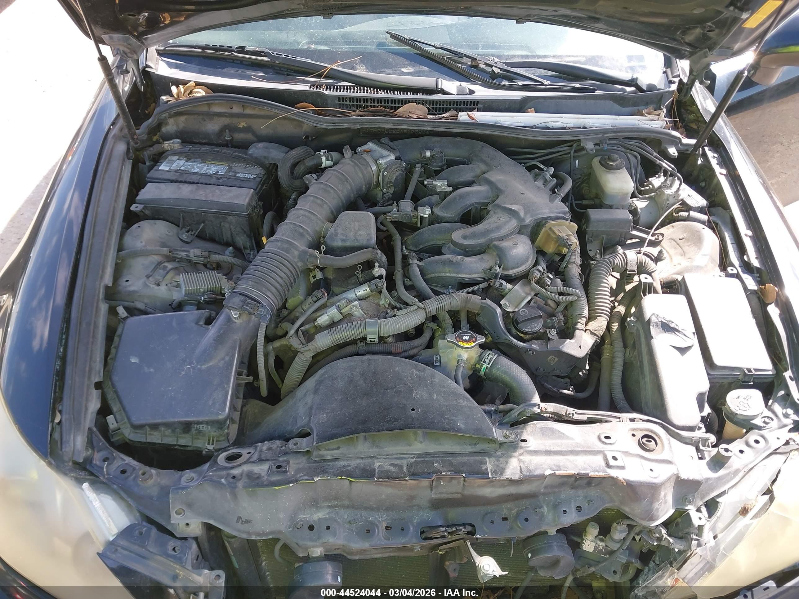 LEXUS IS image 10