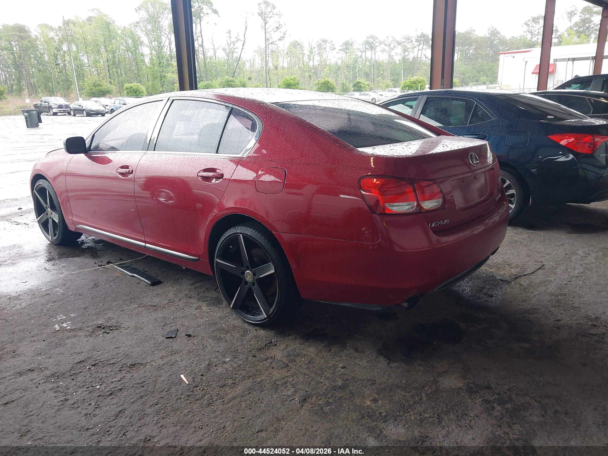 LEXUS GS image 3