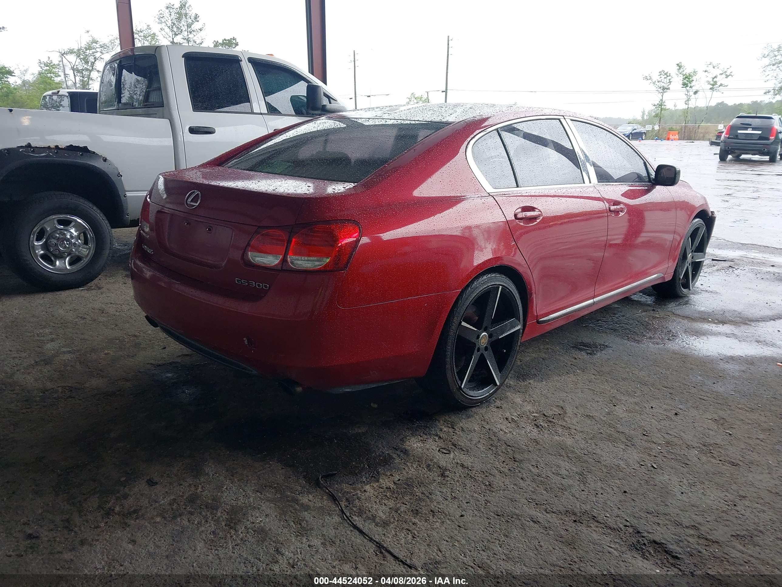 LEXUS GS image 4