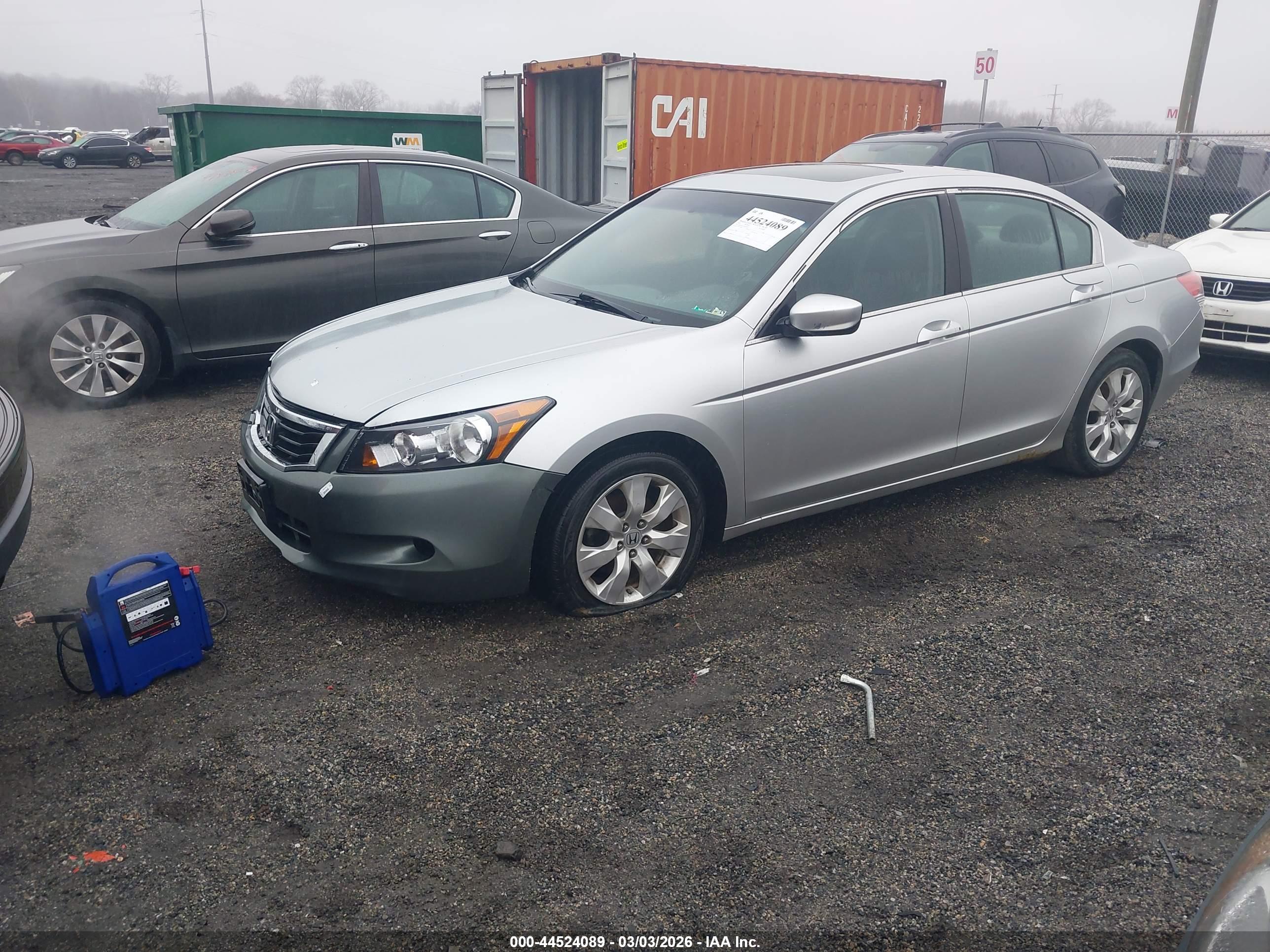 HONDA ACCORD image 2