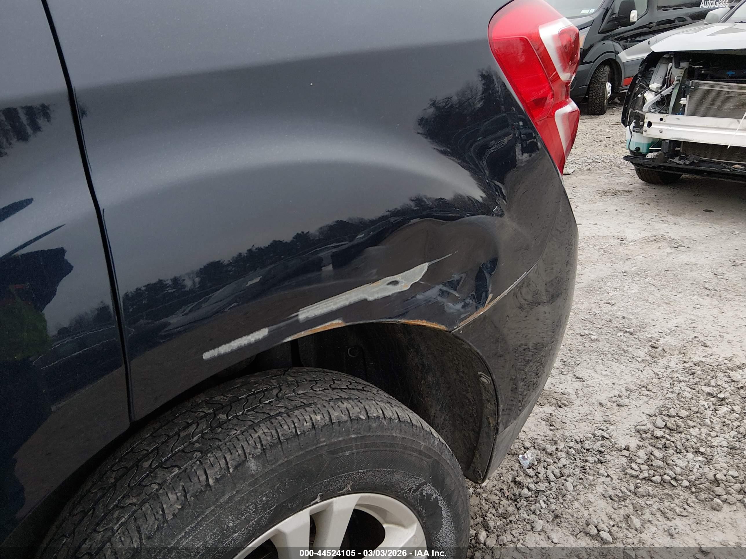 CHEVROLET EQUINOX image 6