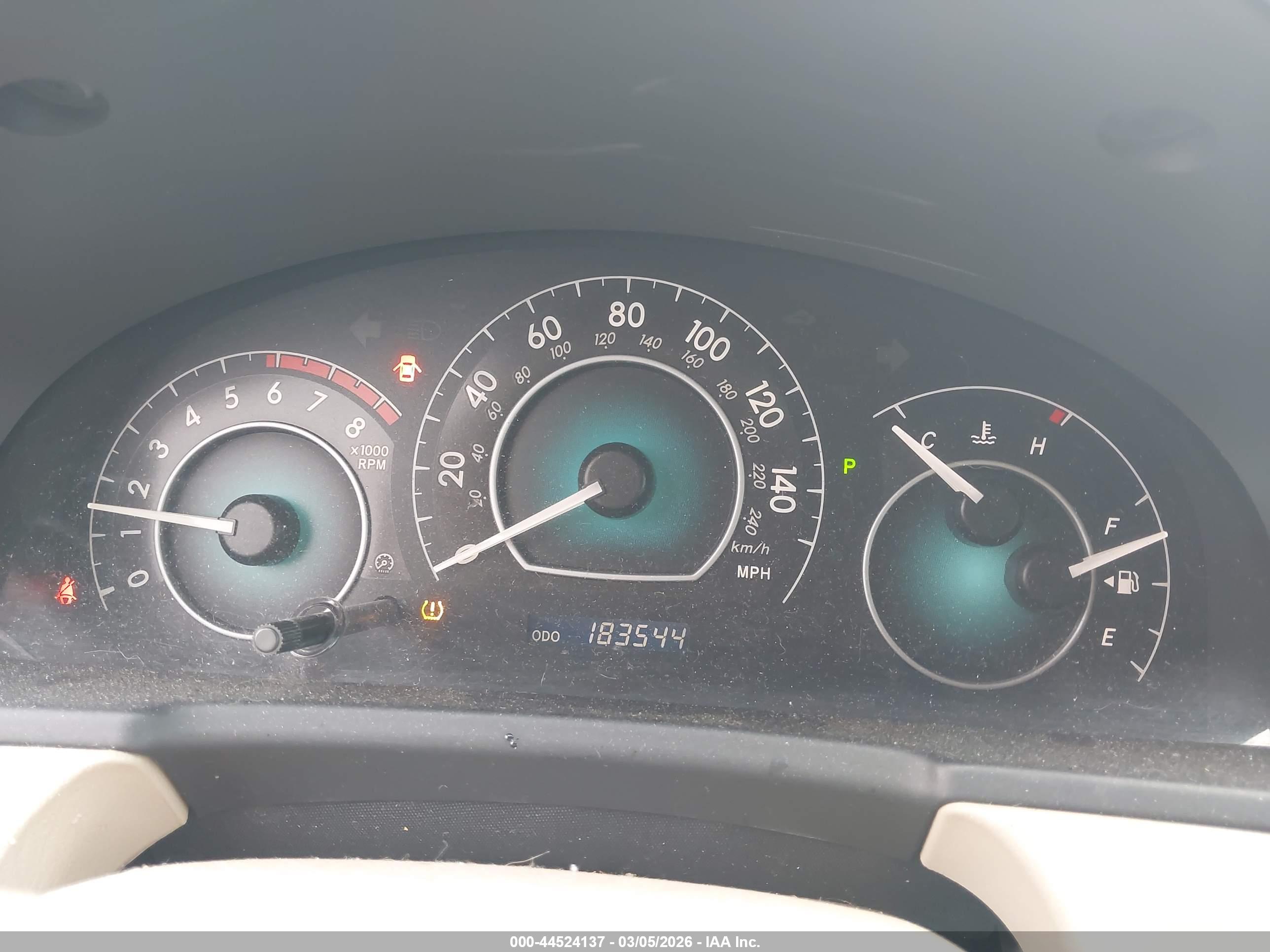 TOYOTA CAMRY image 7