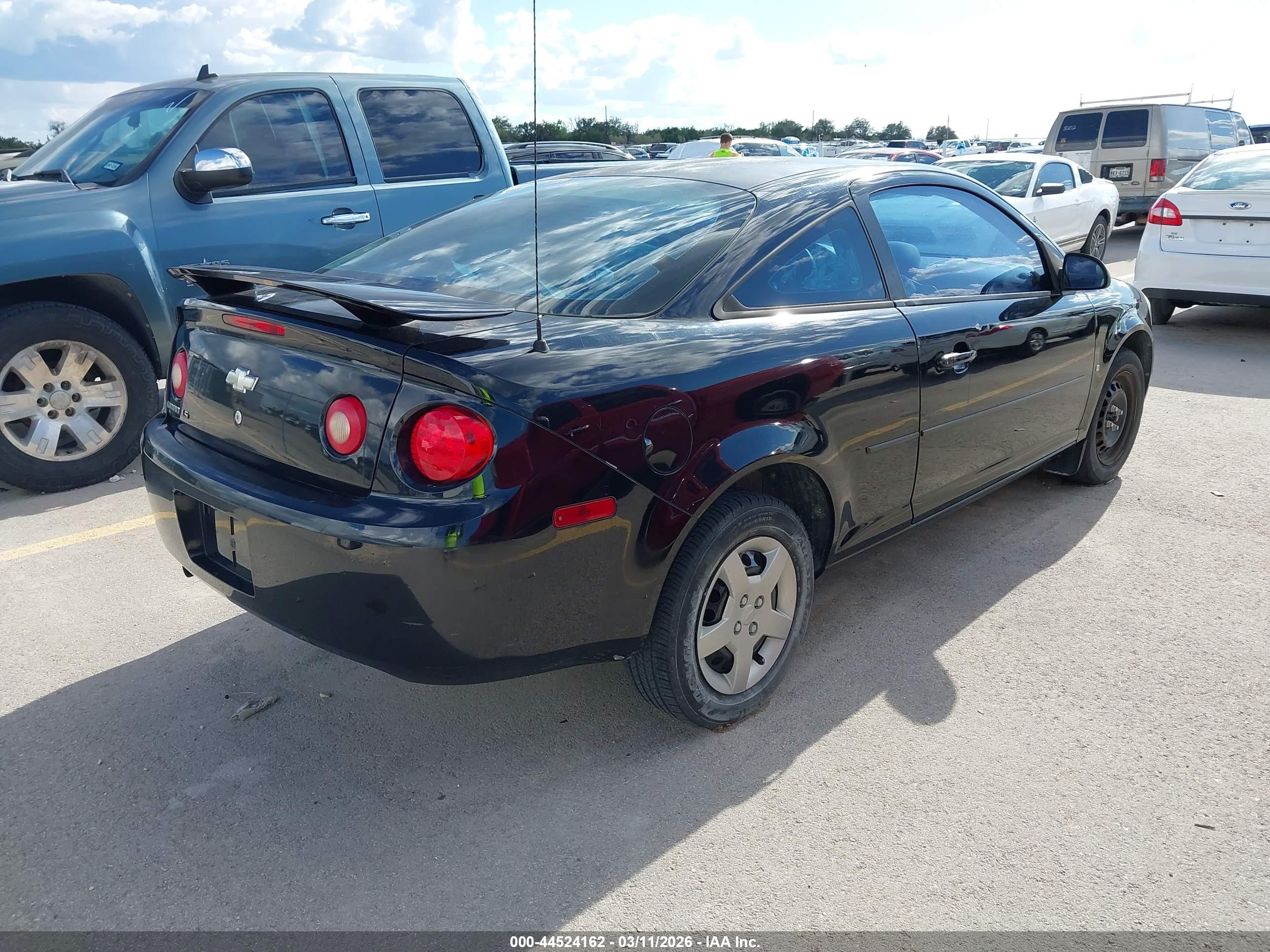 CHEVROLET COBALT image 4