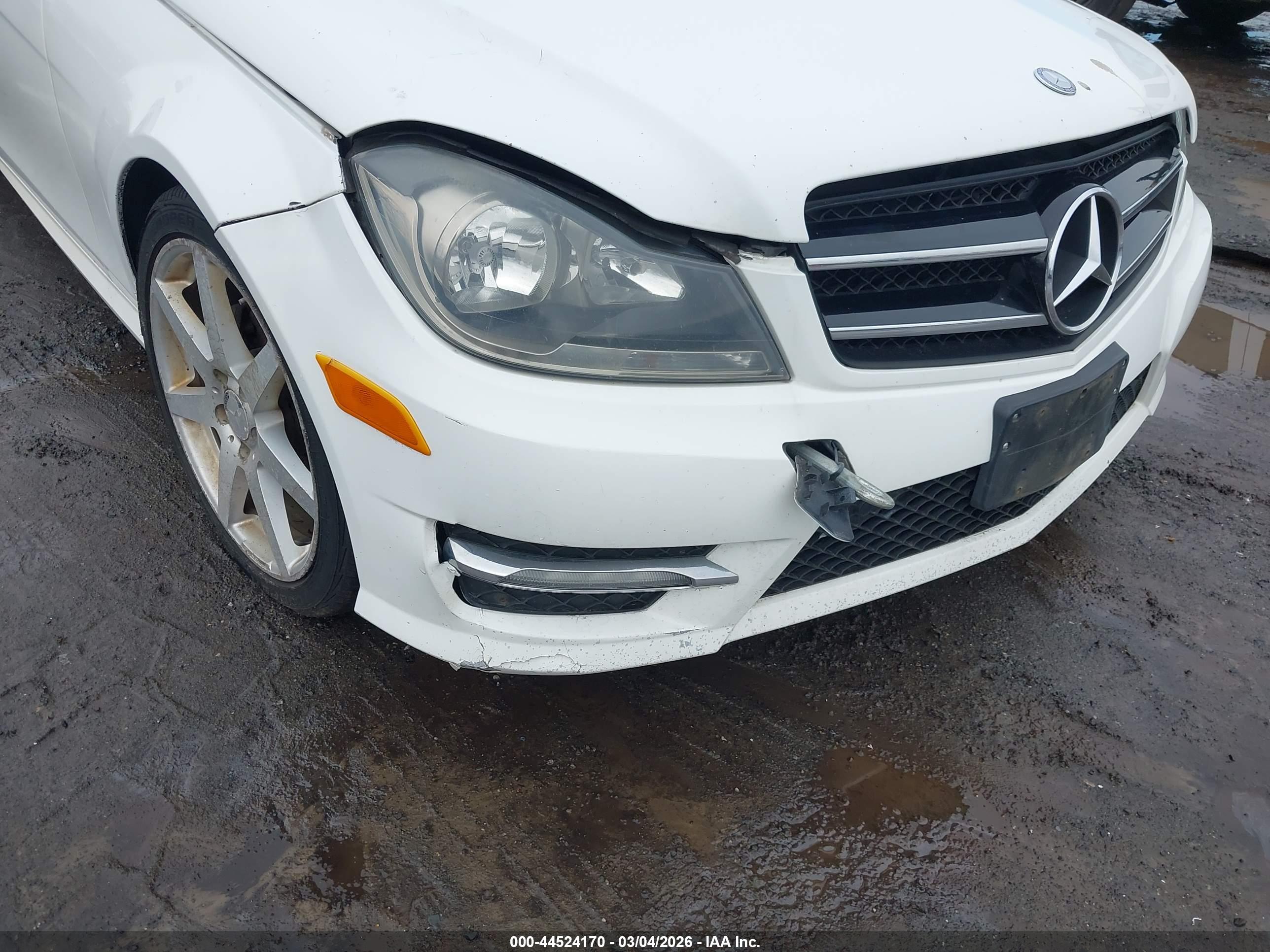 MERCEDES-BENZ C image 6