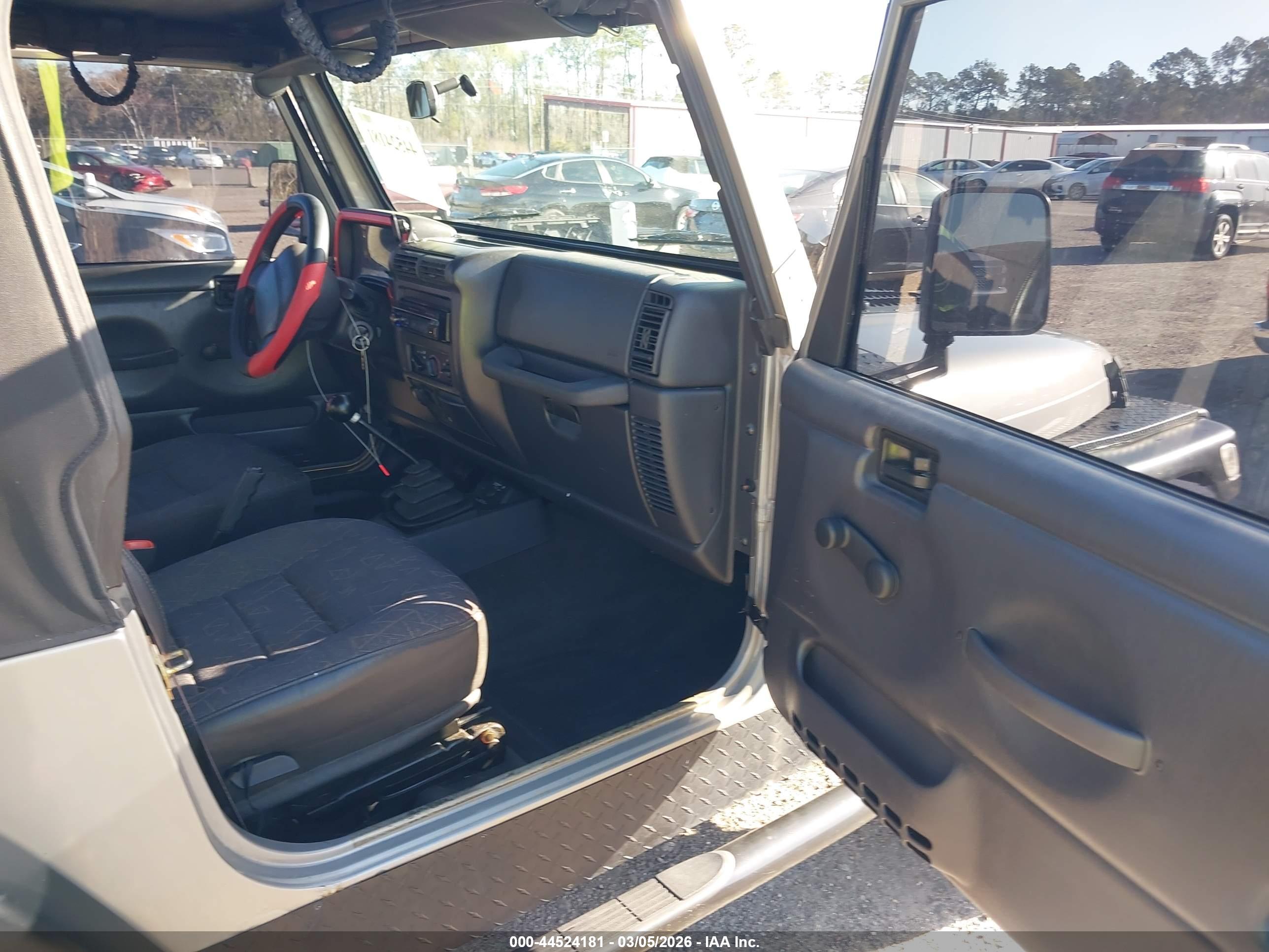 JEEP WRANGLER image 5