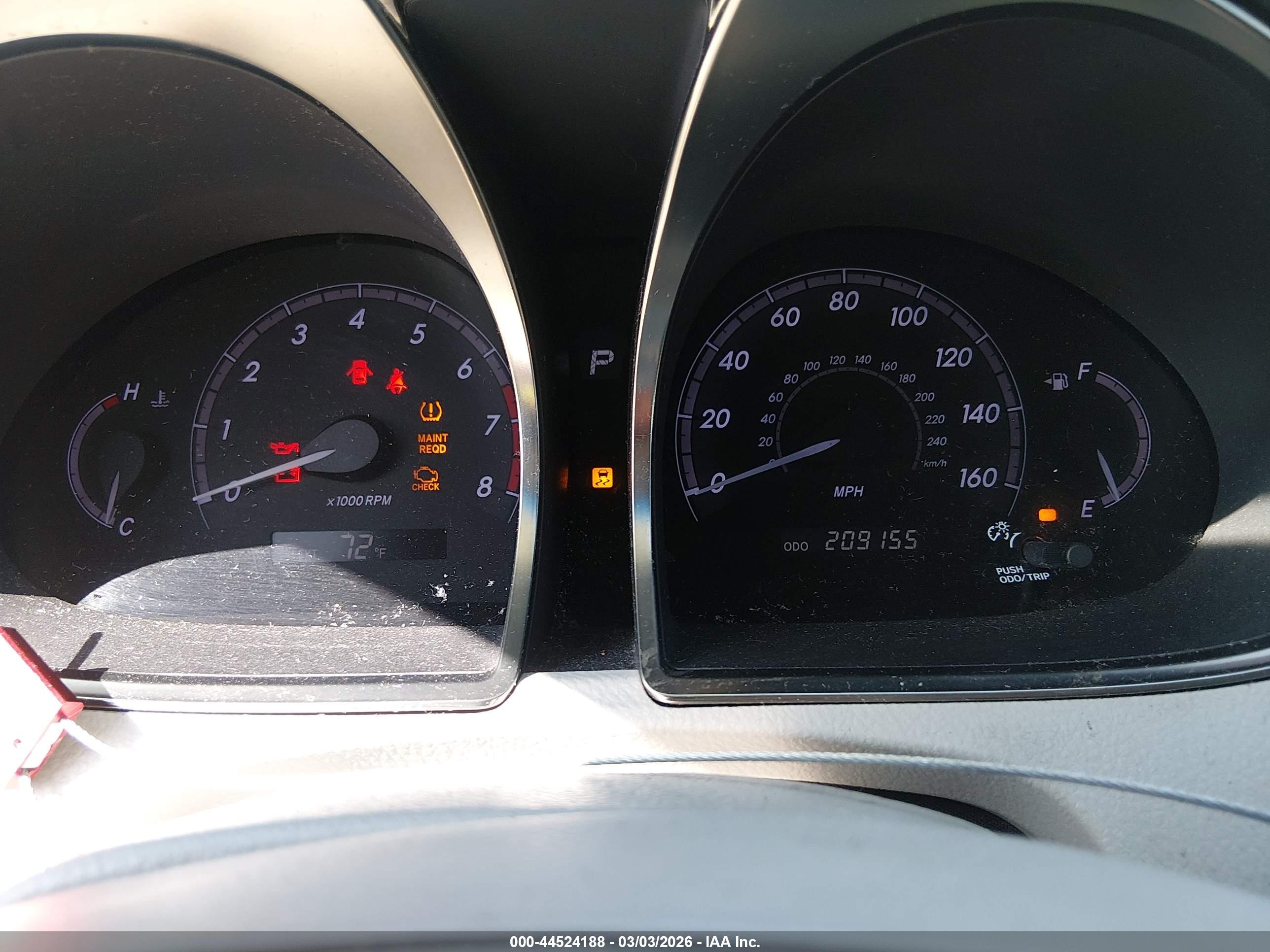 TOYOTA AVALON image 7